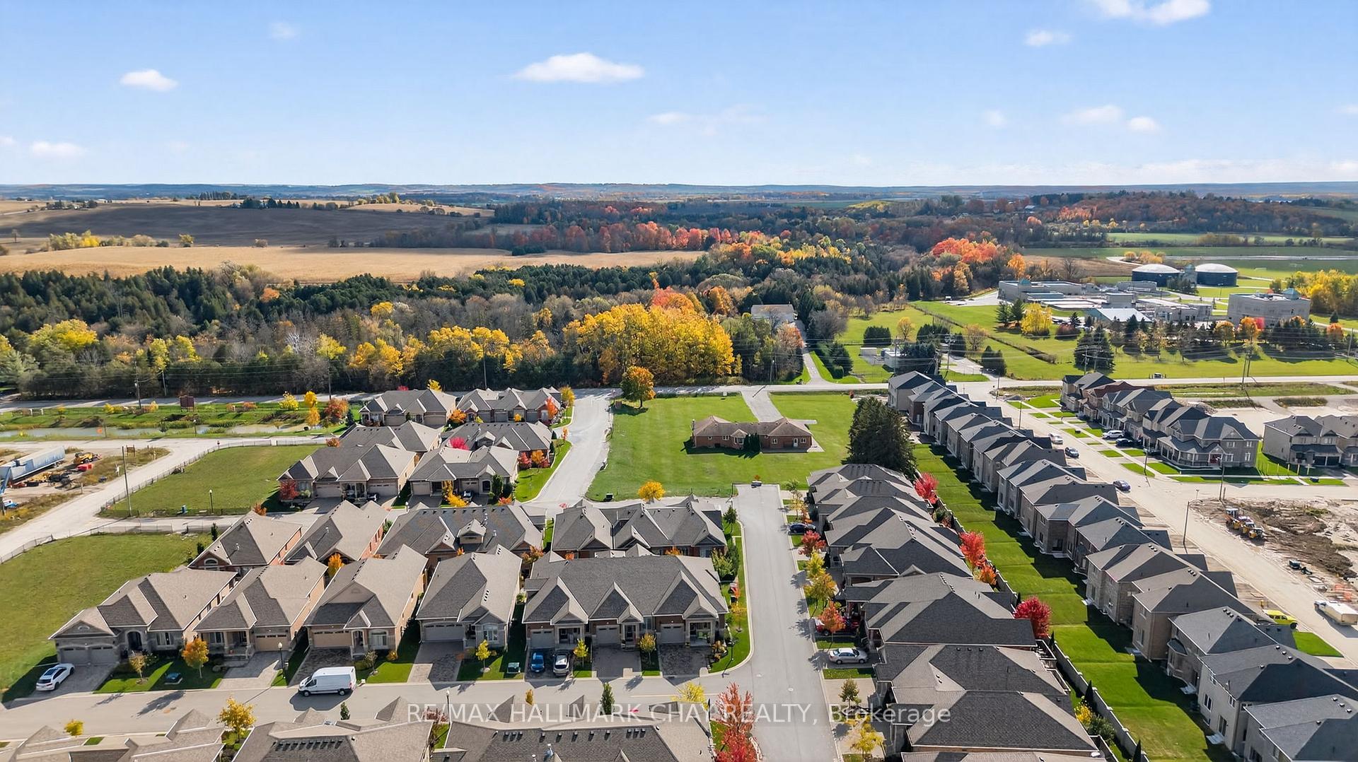 Photo 35 of 63 Summerhill Drive, New Tecumseth, Alliston — HOMEH