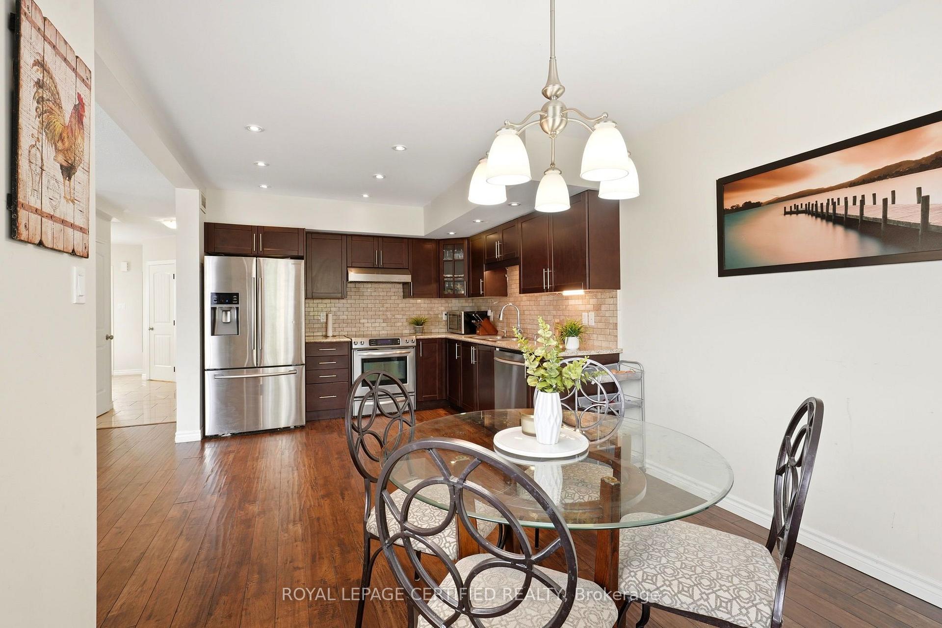 Photo 10 of 517 Victoria Street, Shelburne — HOMEH