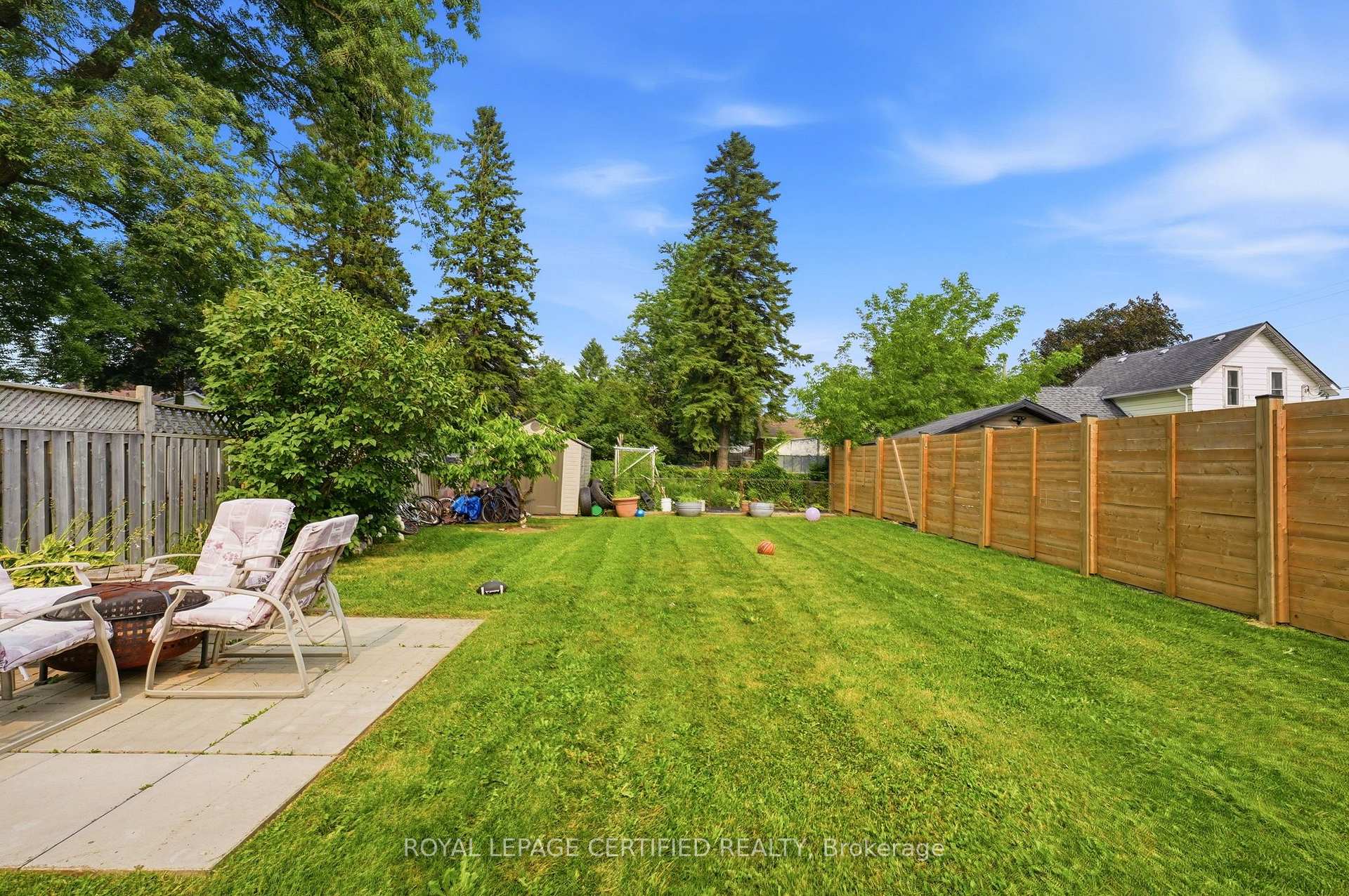 Photo 24 of 517 Victoria Street, Shelburne — HOMEH