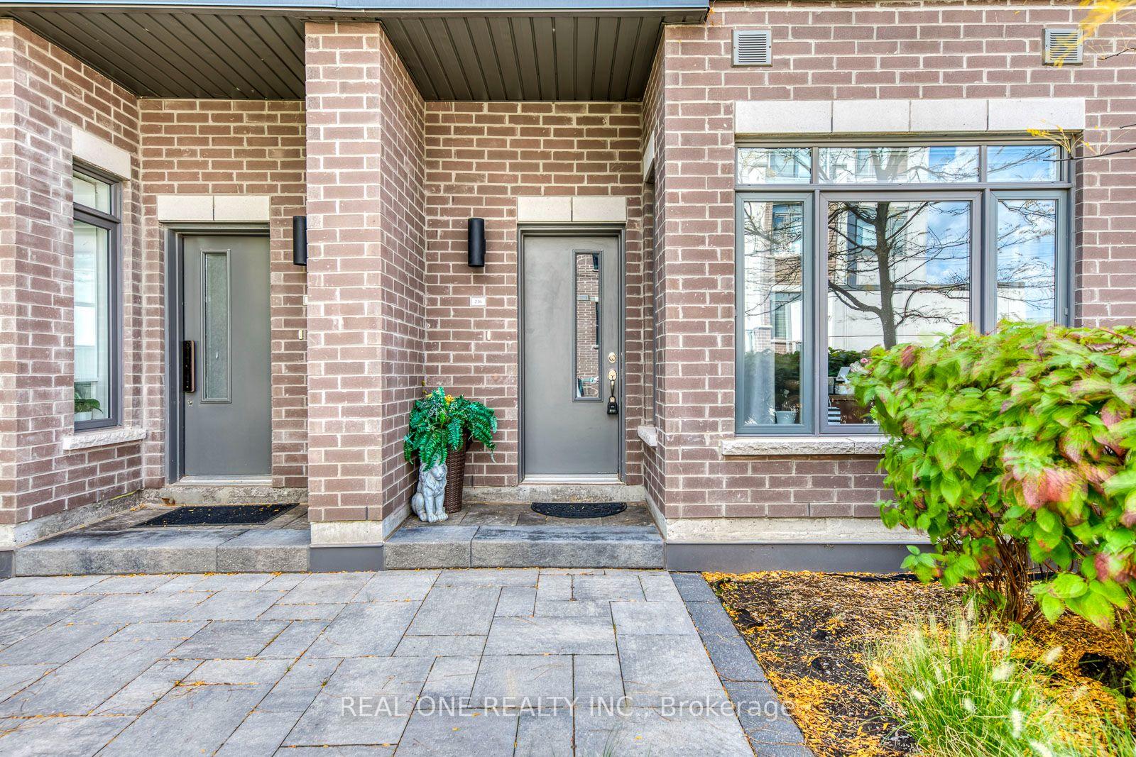 Photo 3 of Unit 236, 3074 Sixth Line, Oakville, Glenorchy — HOMEH