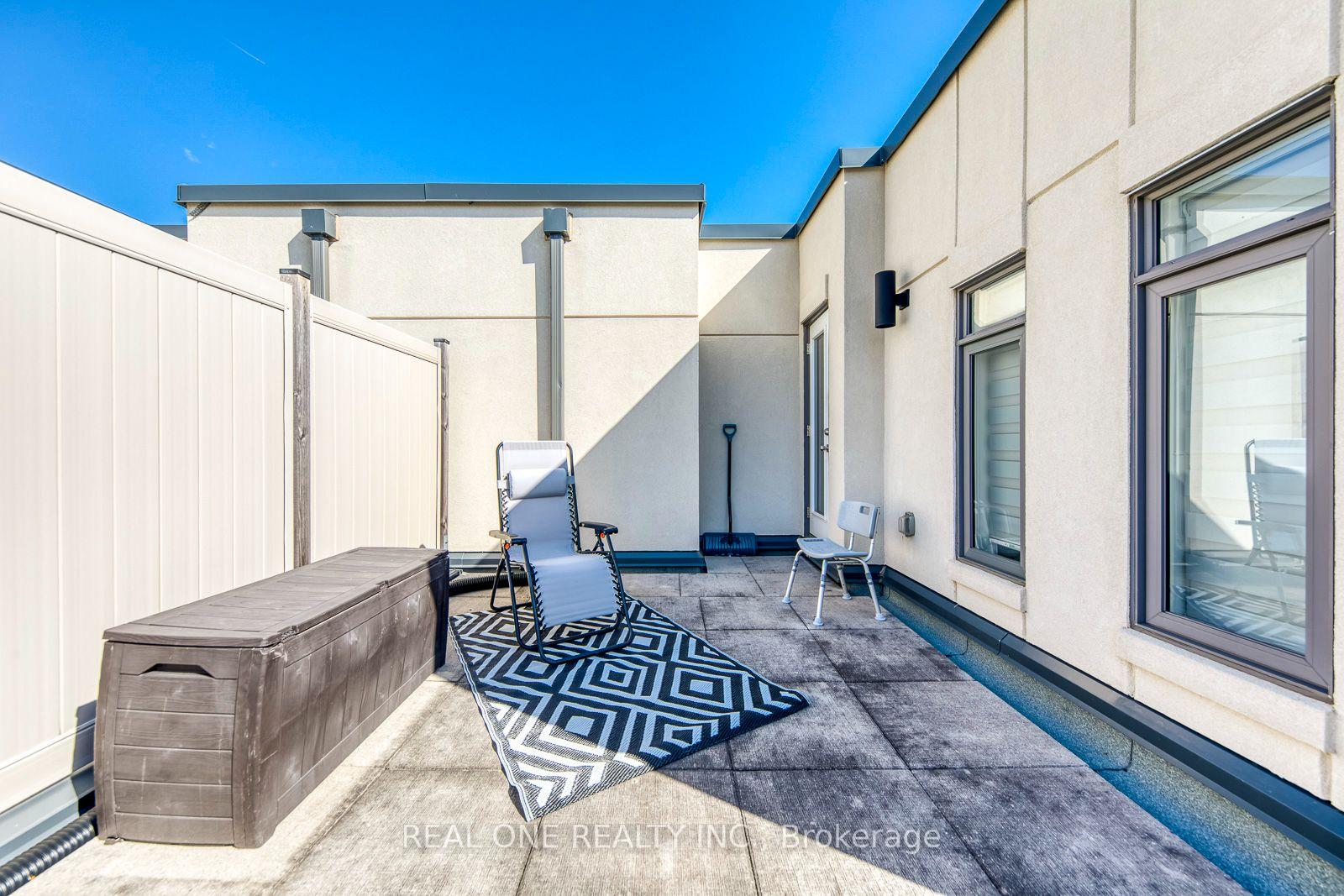 Photo 42 of Unit 236, 3074 Sixth Line, Oakville, Glenorchy — HOMEH