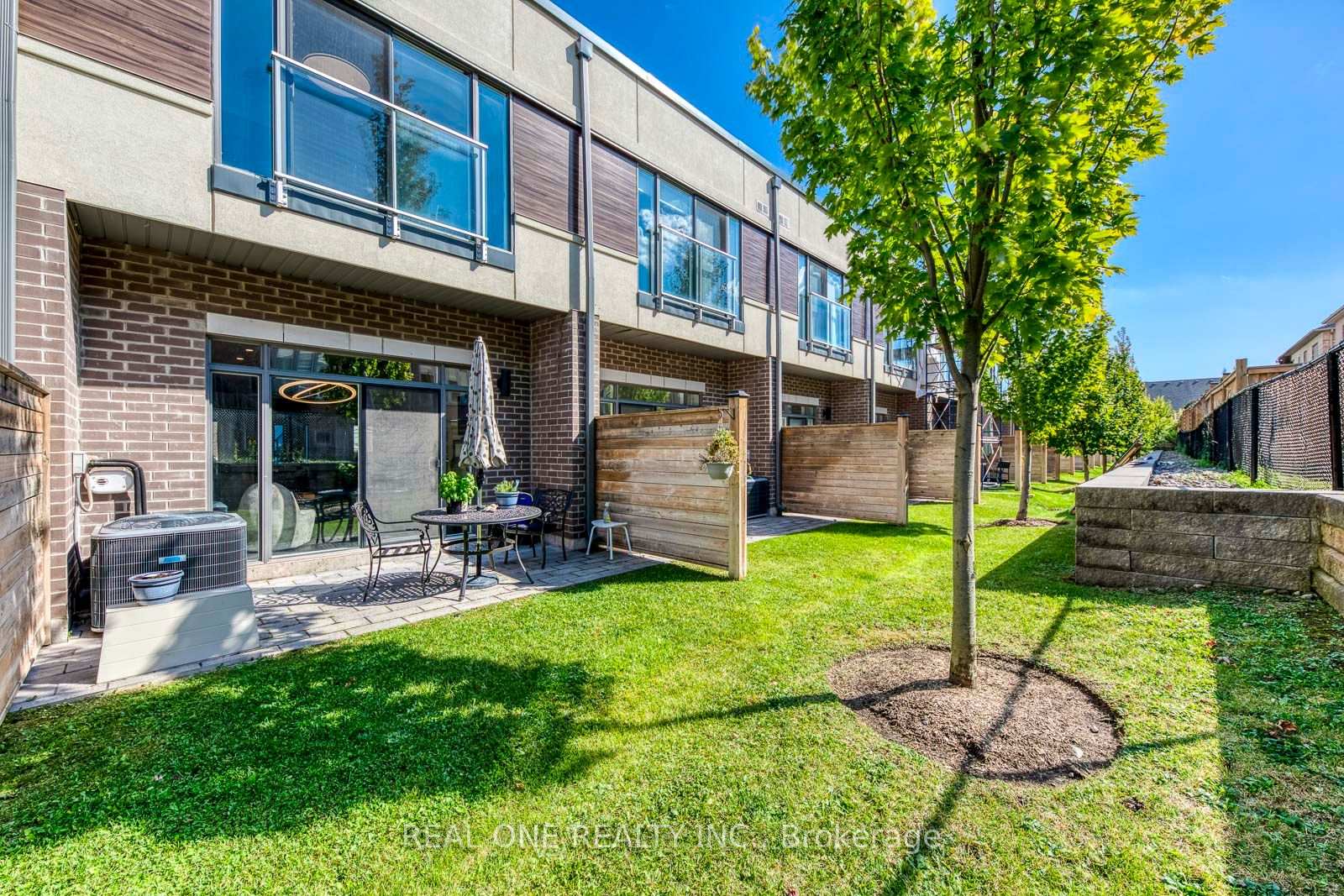 Photo 48 of Unit 236, 3074 Sixth Line, Oakville, Glenorchy — HOMEH