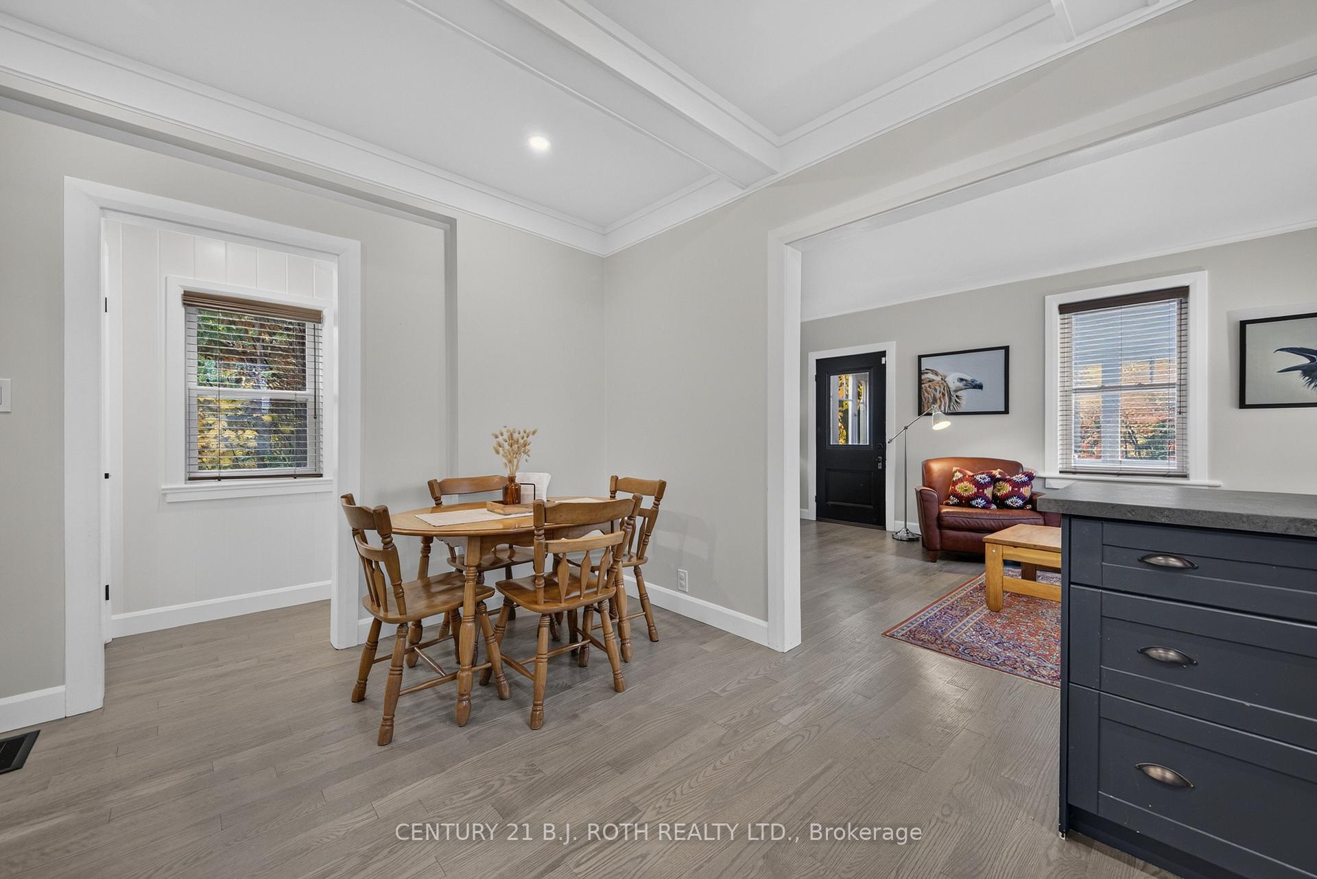 Photo 11 of 146 Shier Street, Bracebridge — HOMEH