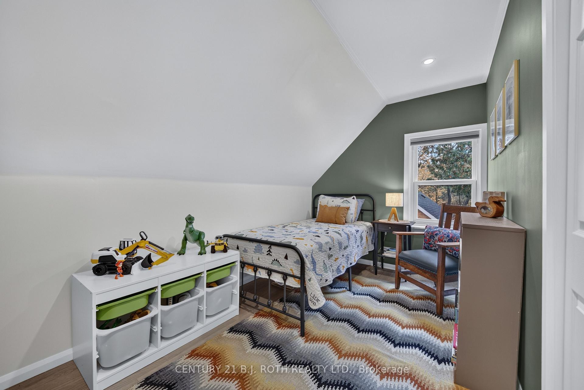 Photo 20 of 146 Shier Street, Bracebridge — HOMEH
