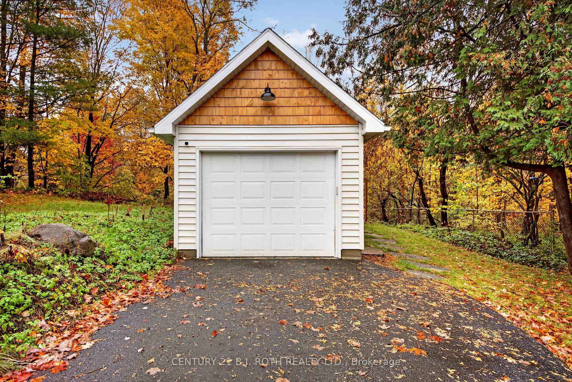 Photo 24 of 146 Shier Street, Bracebridge — HOMEH