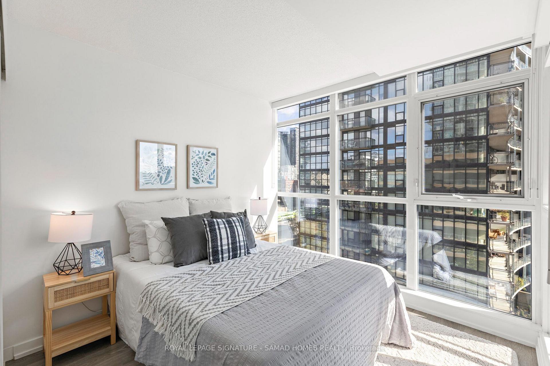 Photo 17 of Unit 652, 10 Capreol Court, Toronto, Waterfront Communities — HOMEH