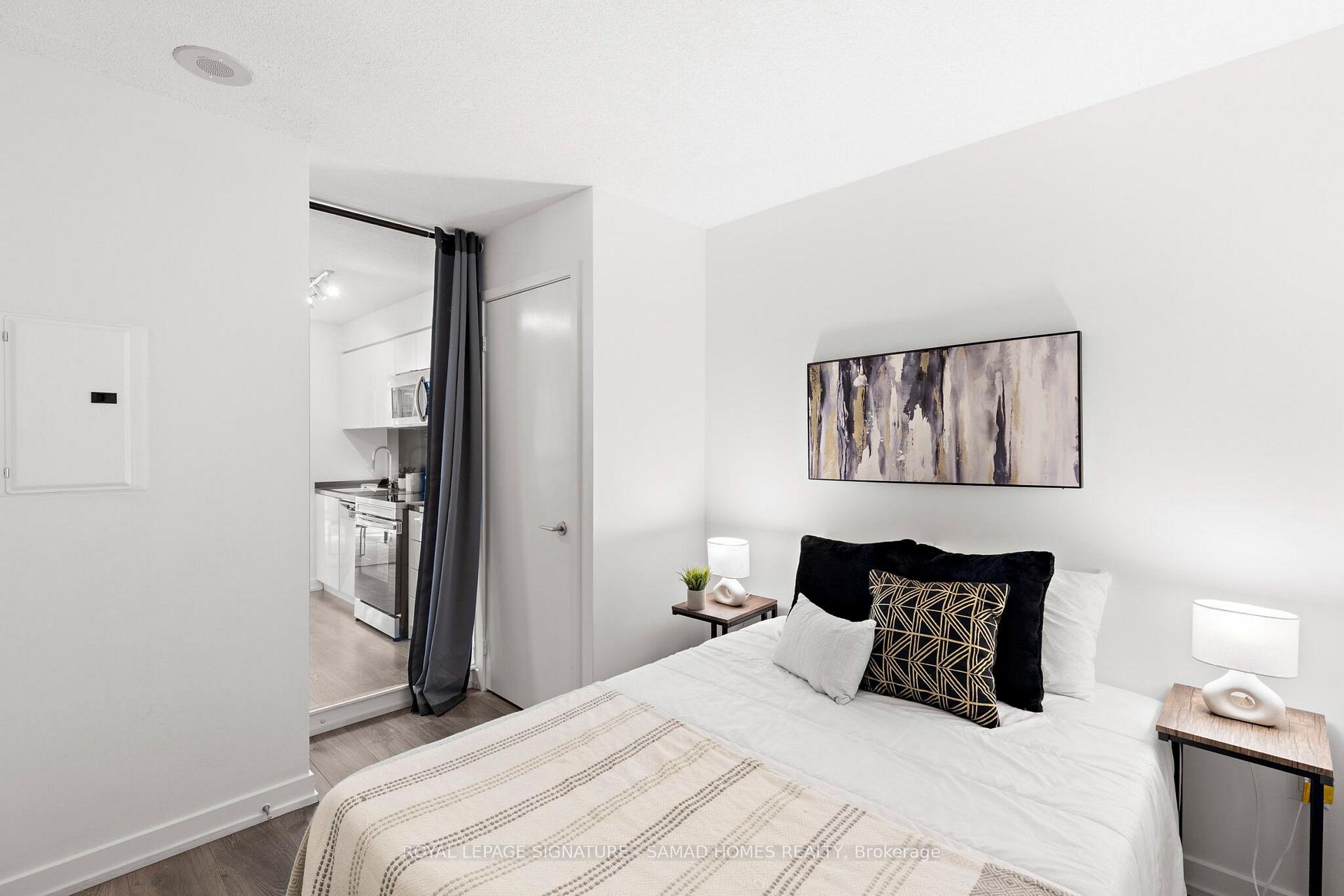 Photo 21 of Unit 652, 10 Capreol Court, Toronto, Waterfront Communities — HOMEH