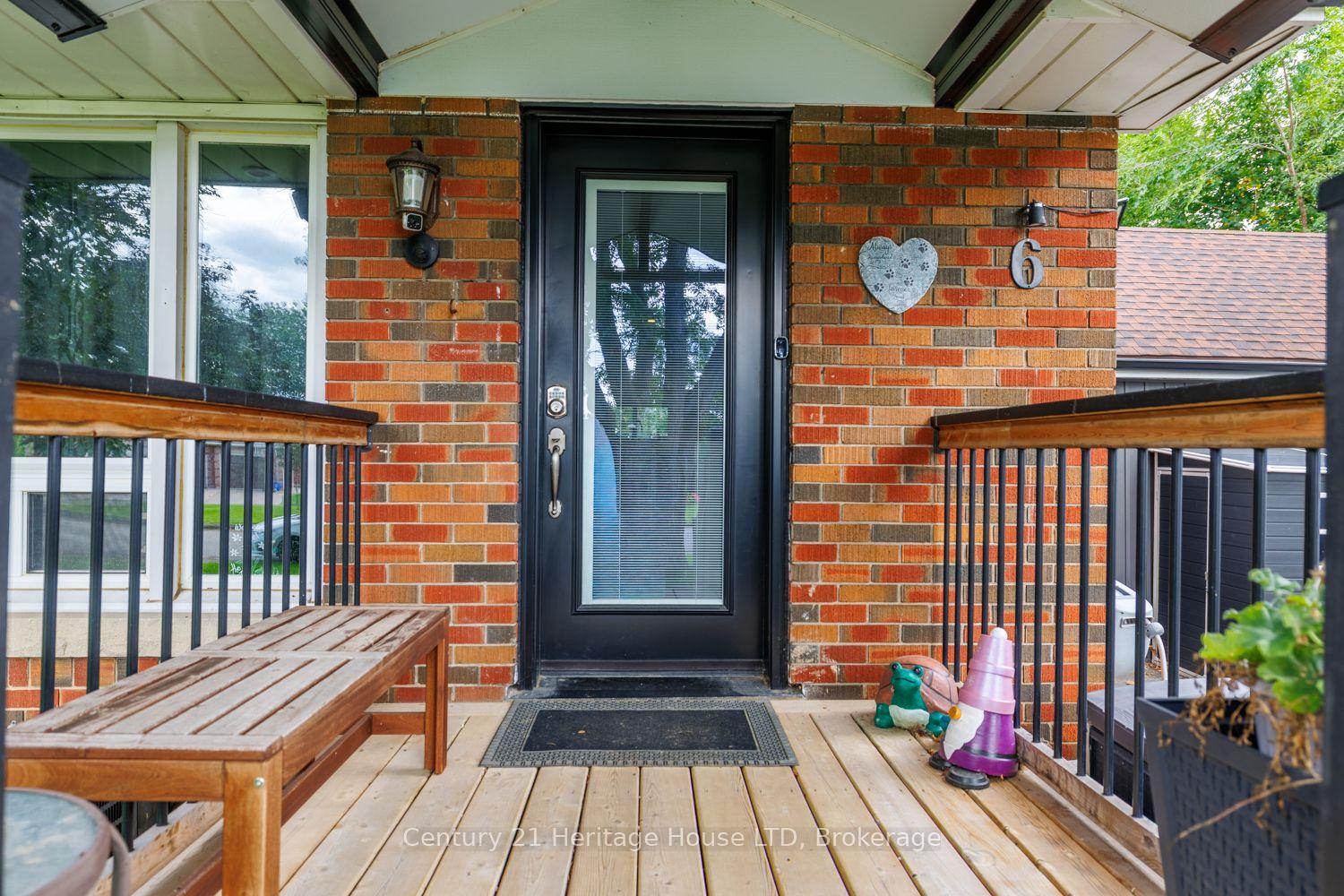 Photo 5 of 6 Greenock Circle, St. Catharines, Western Hill — HOMEH
