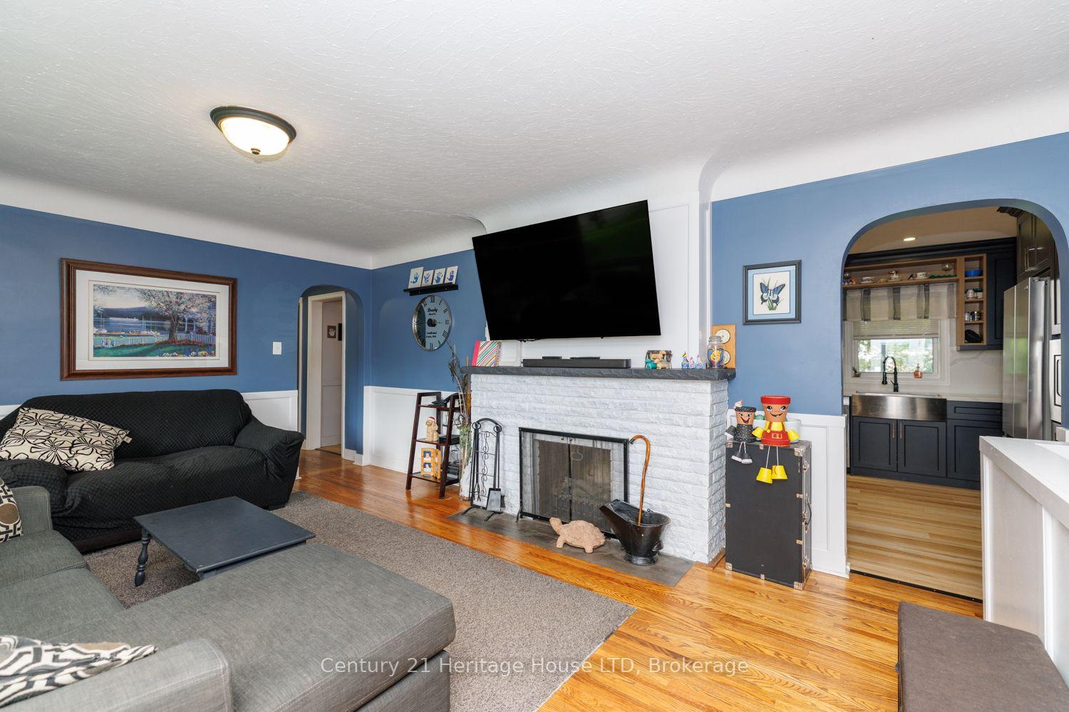 Photo 6 of 6 Greenock Circle, St. Catharines, Western Hill — HOMEH