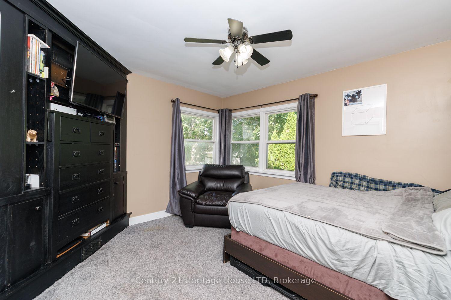 Photo 19 of 6 Greenock Circle, St. Catharines, Western Hill — HOMEH