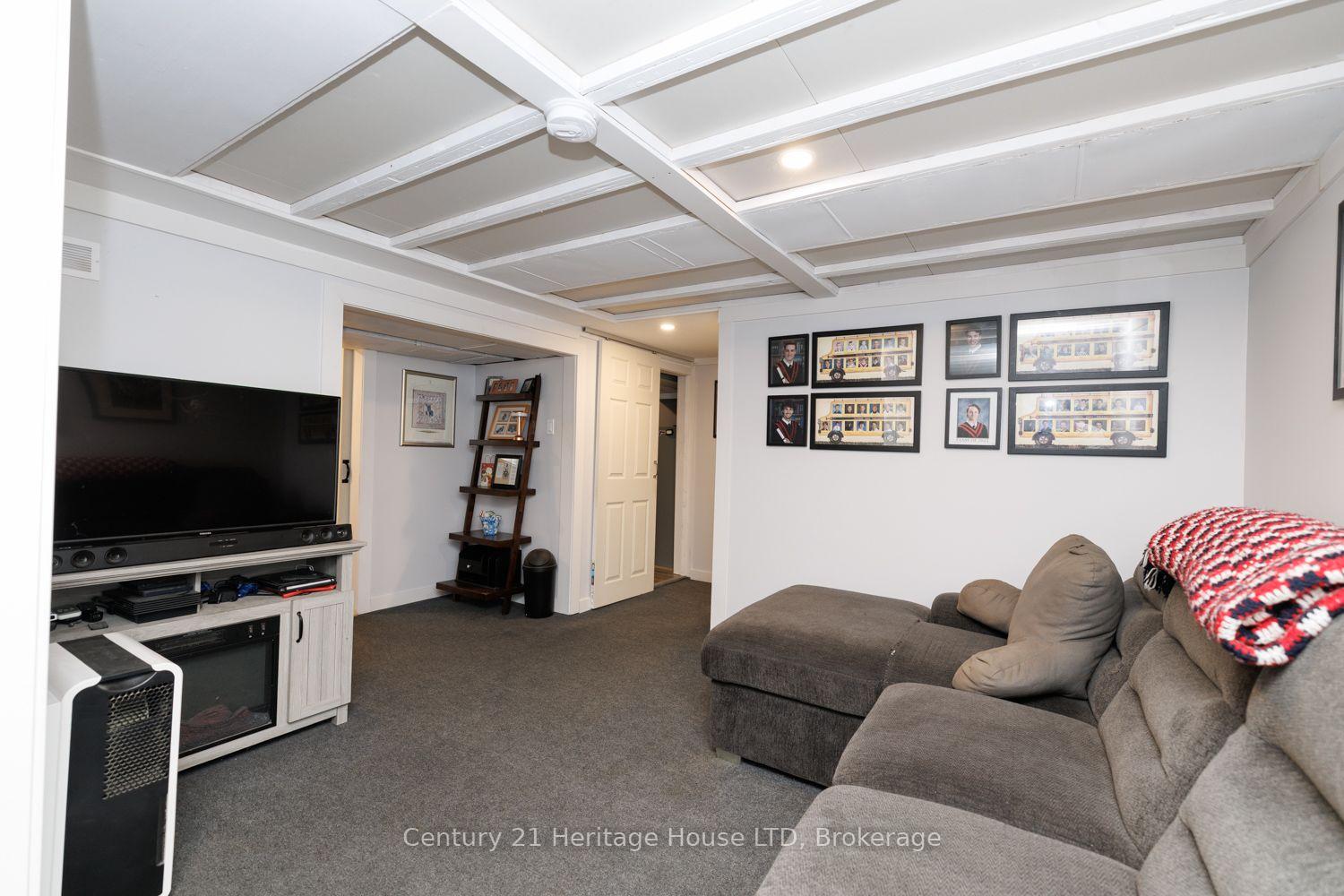 Photo 26 of 6 Greenock Circle, St. Catharines, Western Hill — HOMEH