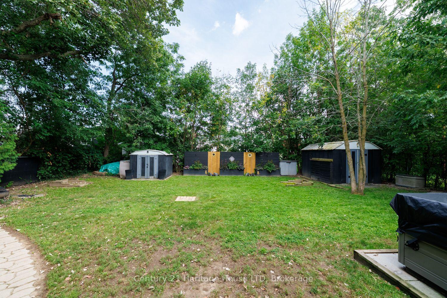 Photo 36 of 6 Greenock Circle, St. Catharines, Western Hill — HOMEH
