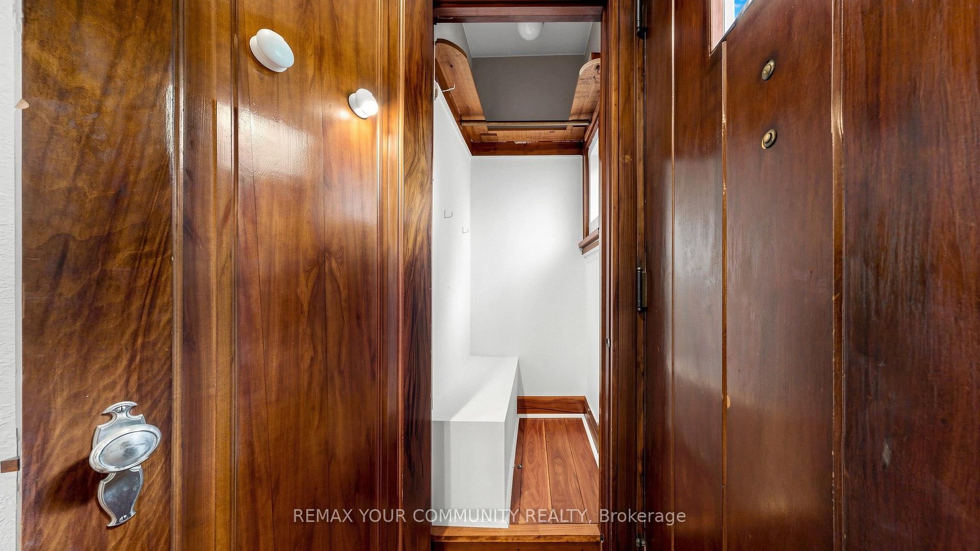 Photo 20 of 13 Tenth Street, Etobicoke, New Toronto — HOMEH