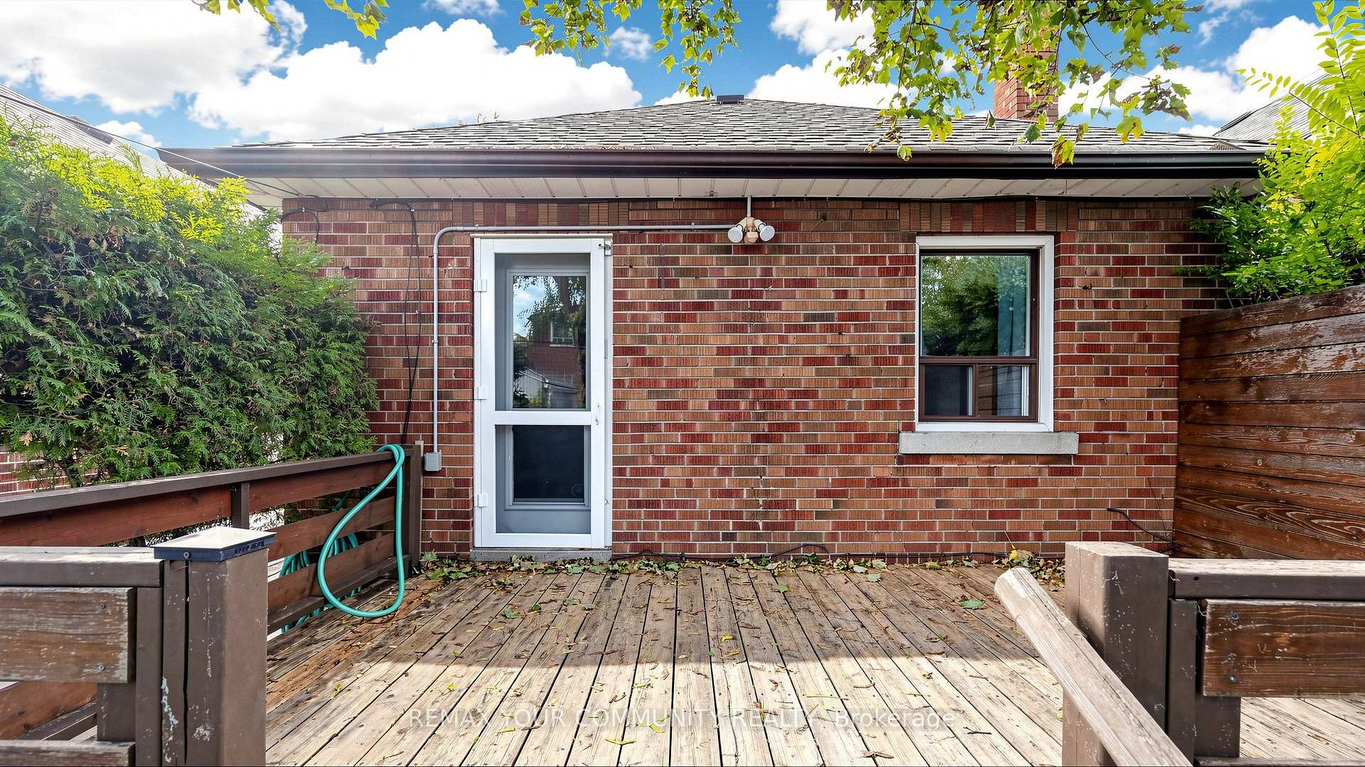 Photo 35 of 13 Tenth Street, Etobicoke, New Toronto — HOMEH