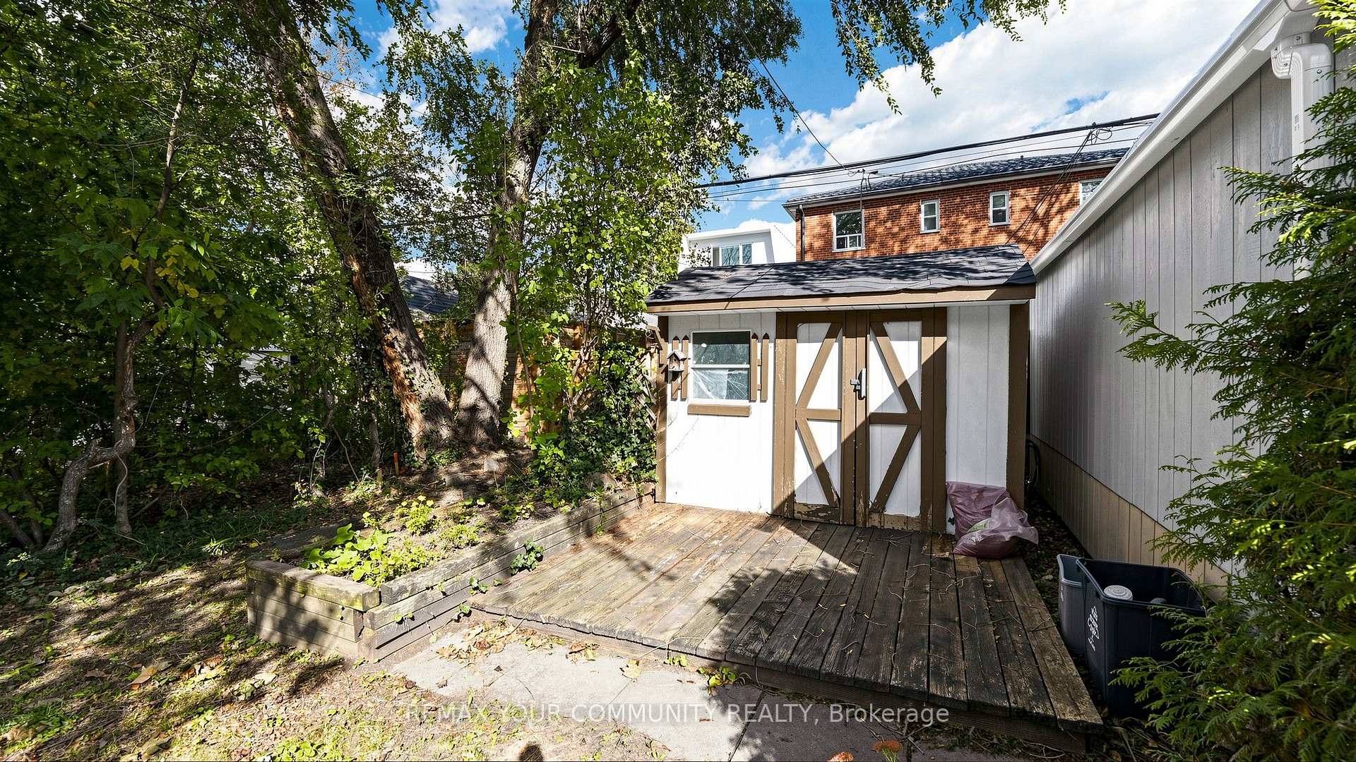 Photo 42 of 13 Tenth Street, Etobicoke, New Toronto — HOMEH