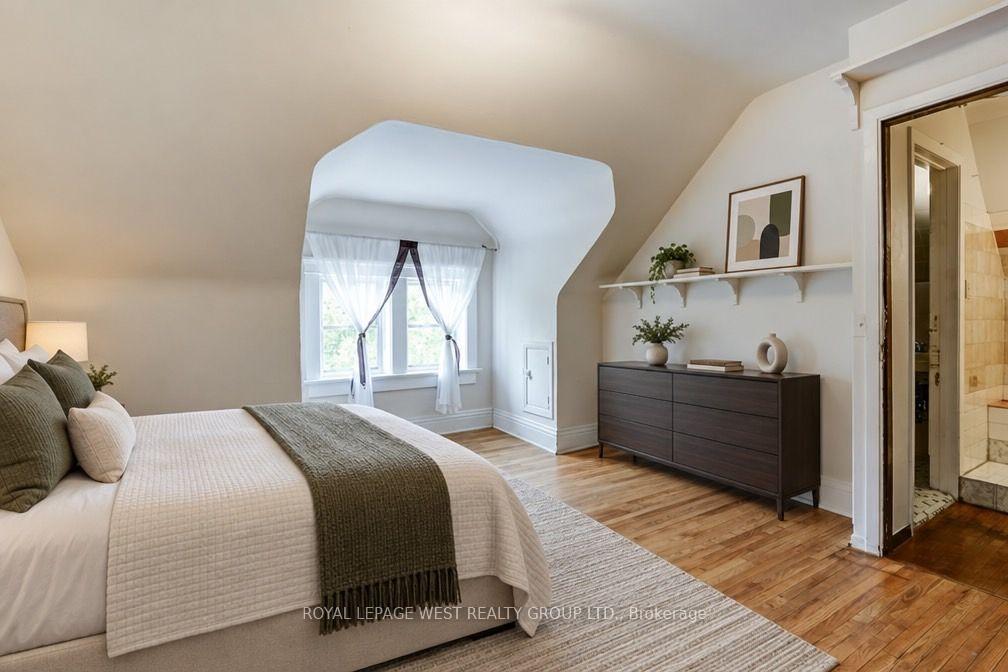 Photo 15 of 28 Concord Avenue, Toronto, Palmerston-Little Italy — HOMEH