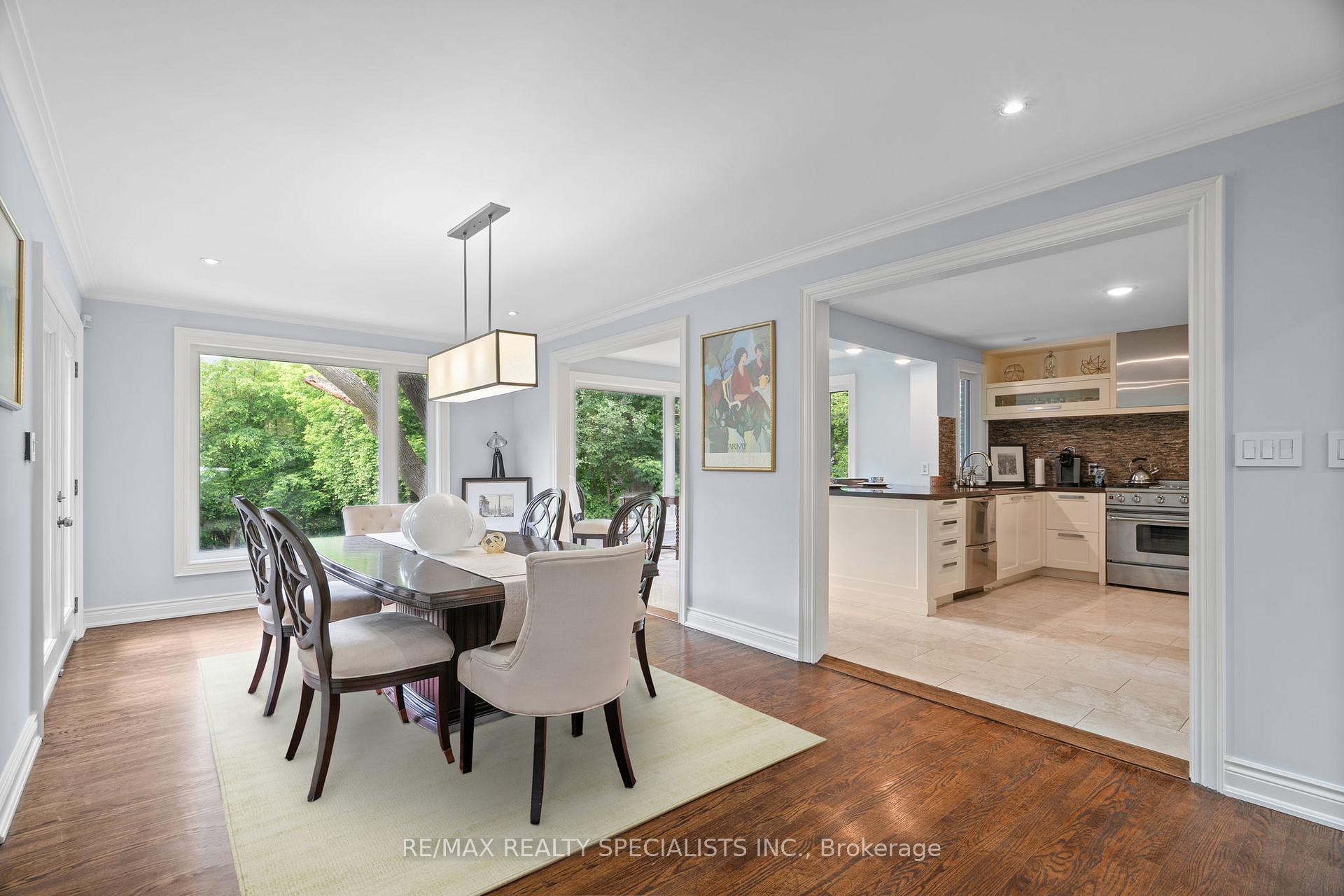 Photo 10 of 42 Heathview Avenue, North York, Bayview Village — HOMEH