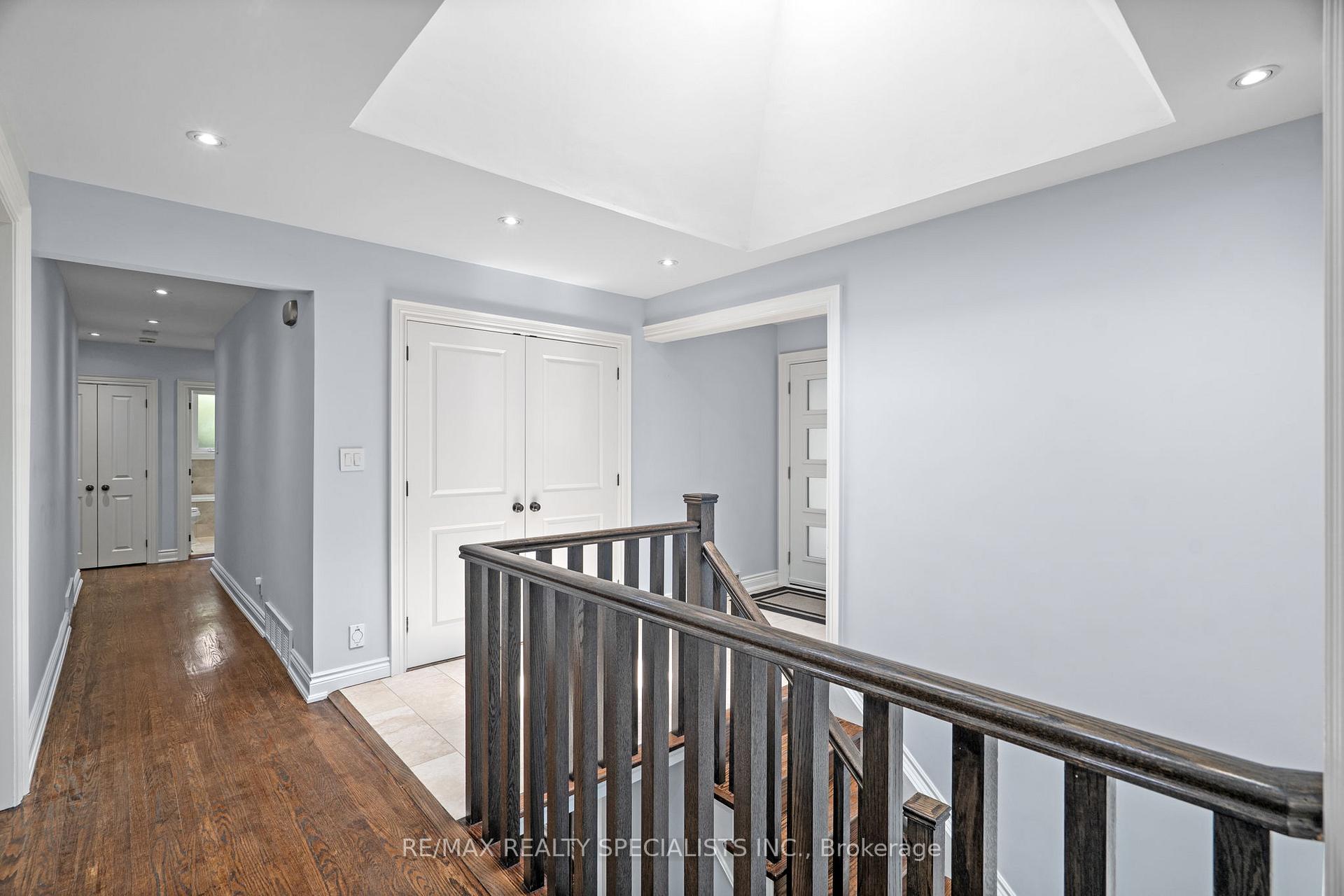 Photo 23 of 42 Heathview Avenue, North York, Bayview Village — HOMEH