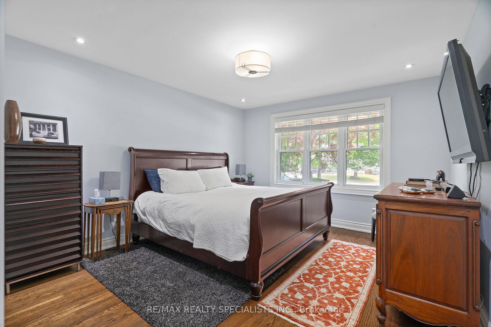 Photo 25 of 42 Heathview Avenue, North York, Bayview Village — HOMEH