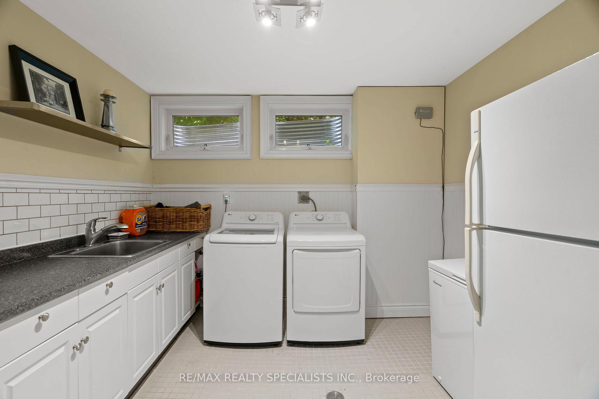 Photo 30 of 42 Heathview Avenue, North York, Bayview Village — HOMEH