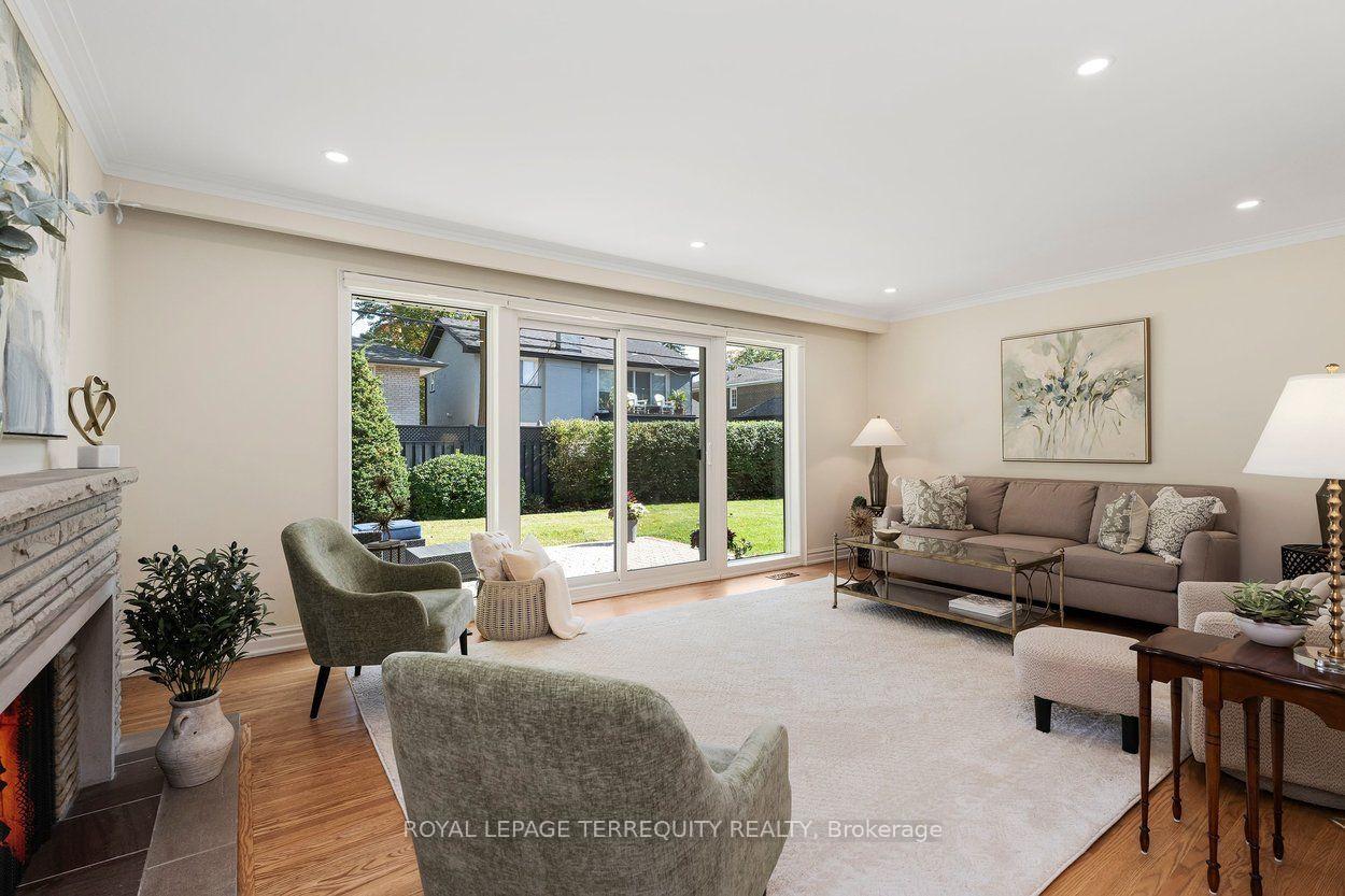 Photo 7 of 21 Greencoat Road, Etobicoke, Islington-City Centre West — HOMEH