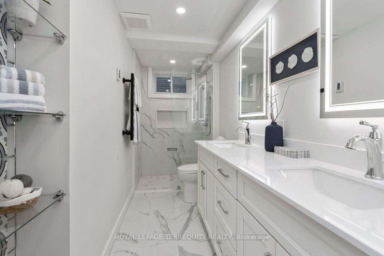 Photo 29 of 21 Greencoat Road, Etobicoke, Islington-City Centre West — HOMEH