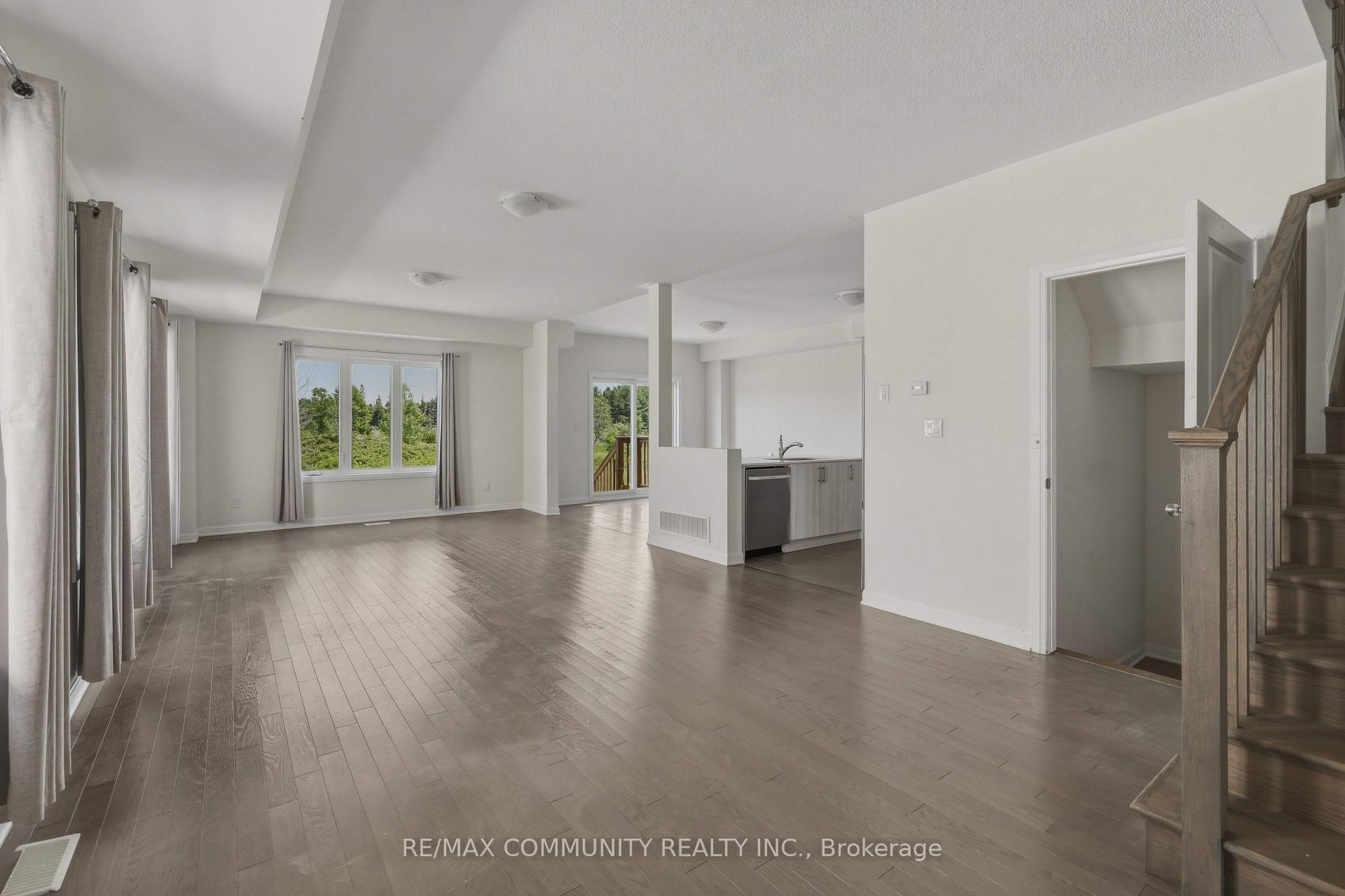 Photo 7 of 110 Oakmont Drive, Loyalist, Bath — HOMEH