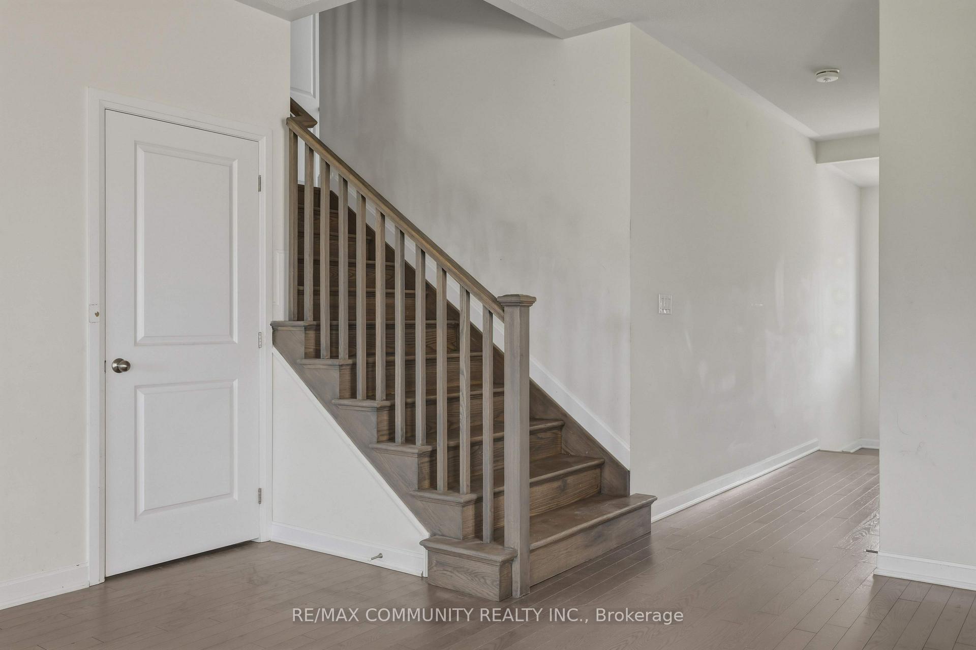Photo 13 of 110 Oakmont Drive, Loyalist, Bath — HOMEH