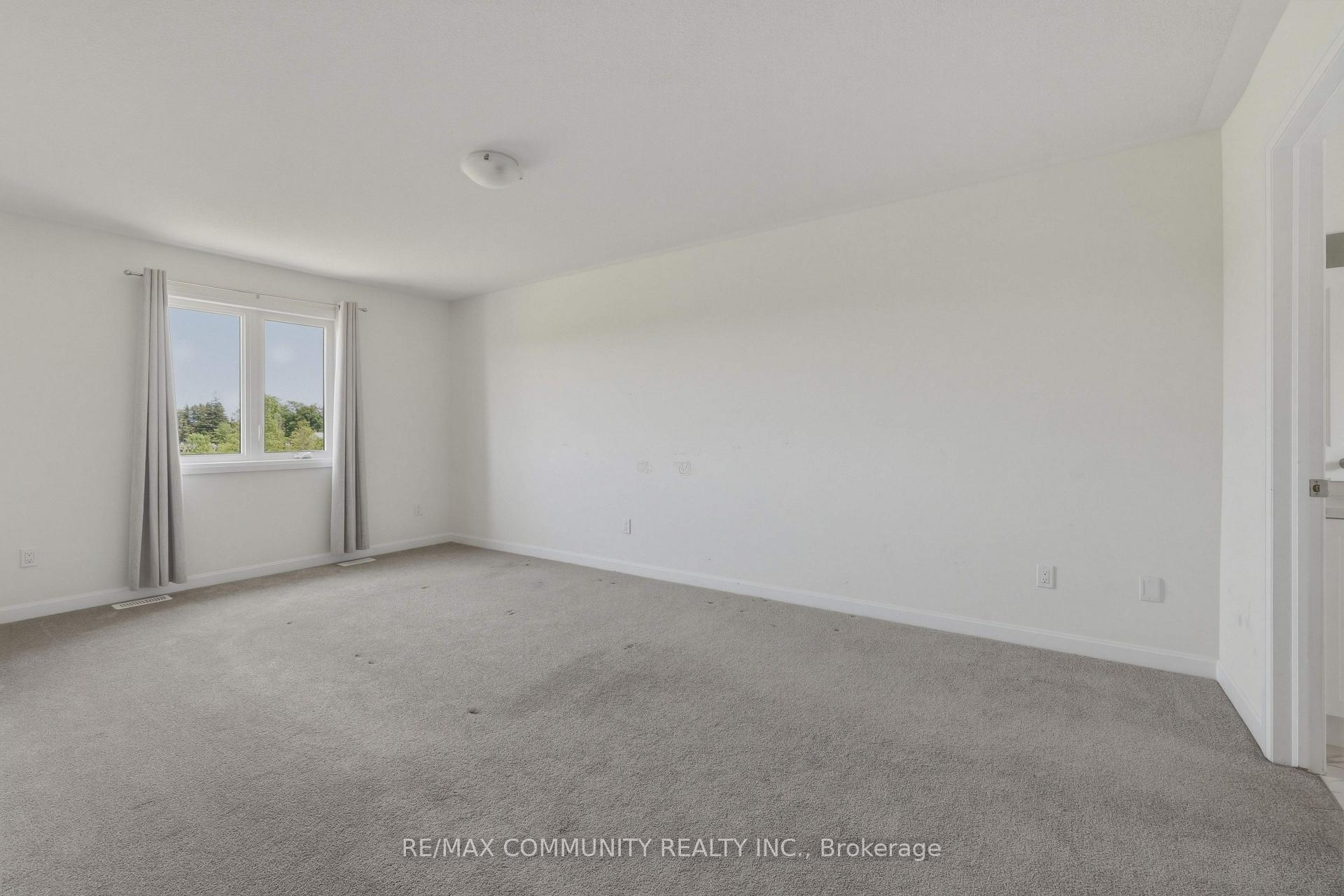Photo 22 of 110 Oakmont Drive, Loyalist, Bath — HOMEH