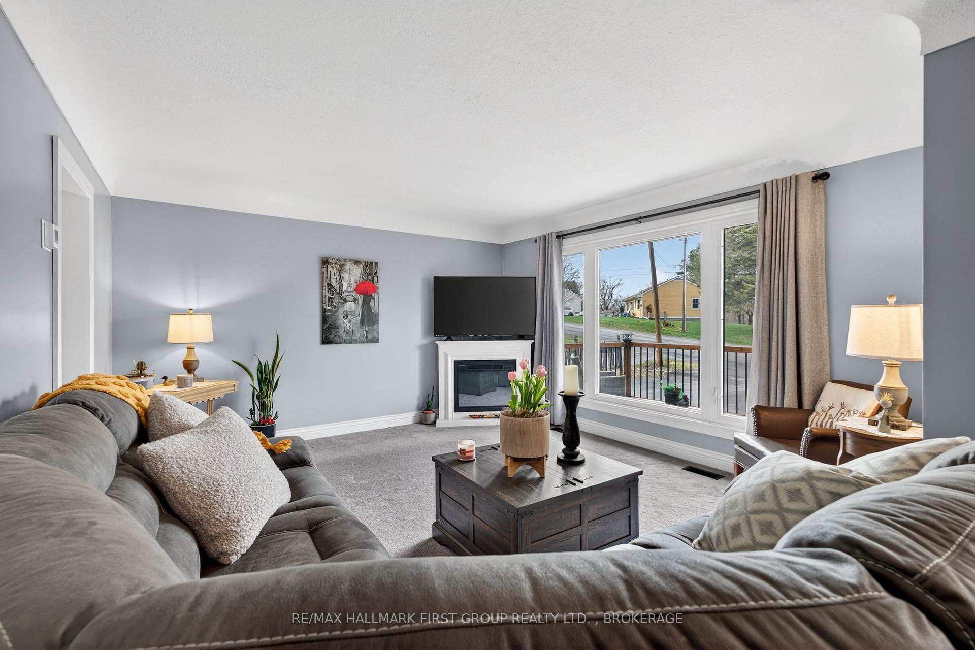 Photo 9 of 1213 Brass Drive, Kingston, City Northwest — HOMEH