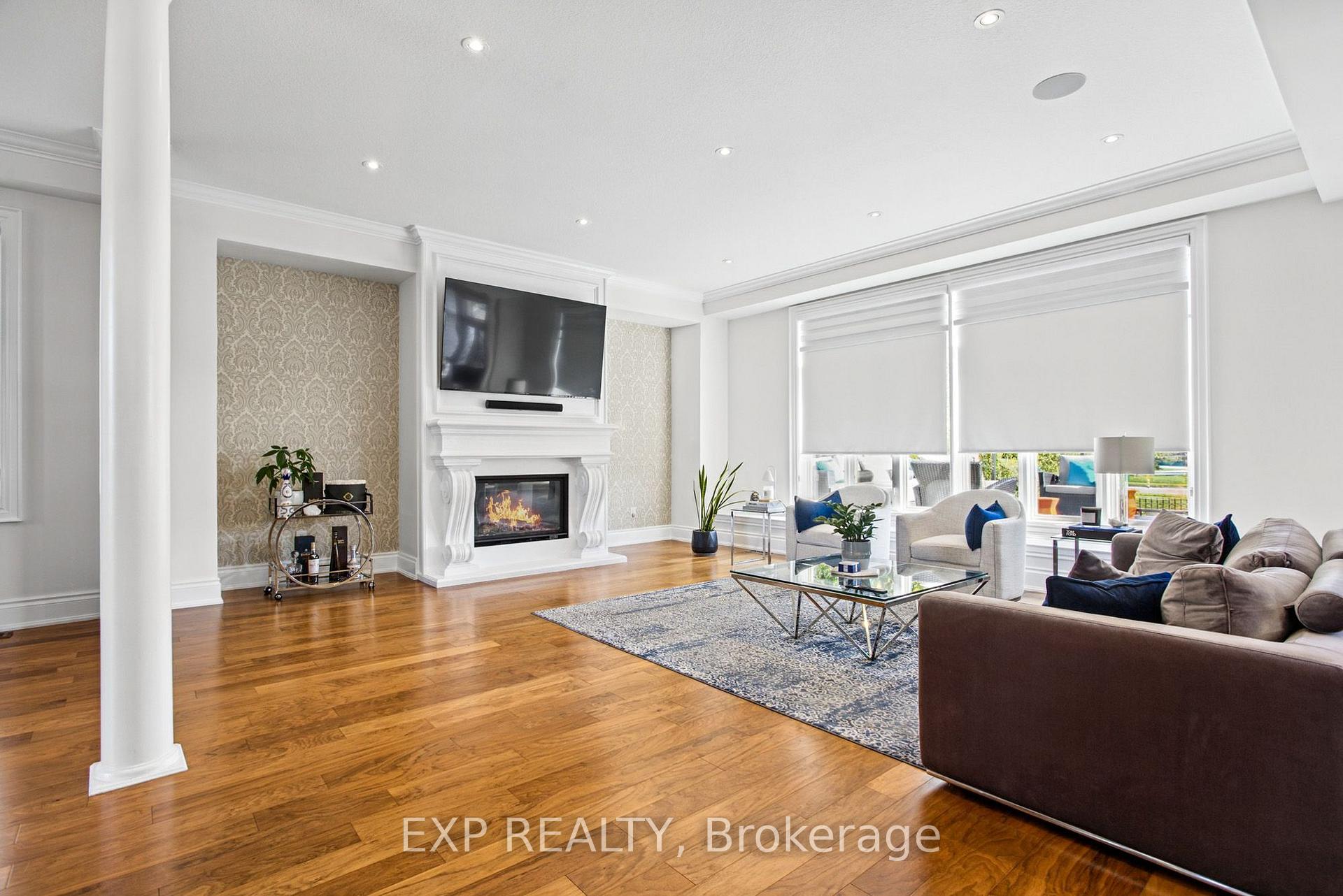 Photo 10 of 4 Playfair Court, Hamilton, Meadowlands — HOMEH