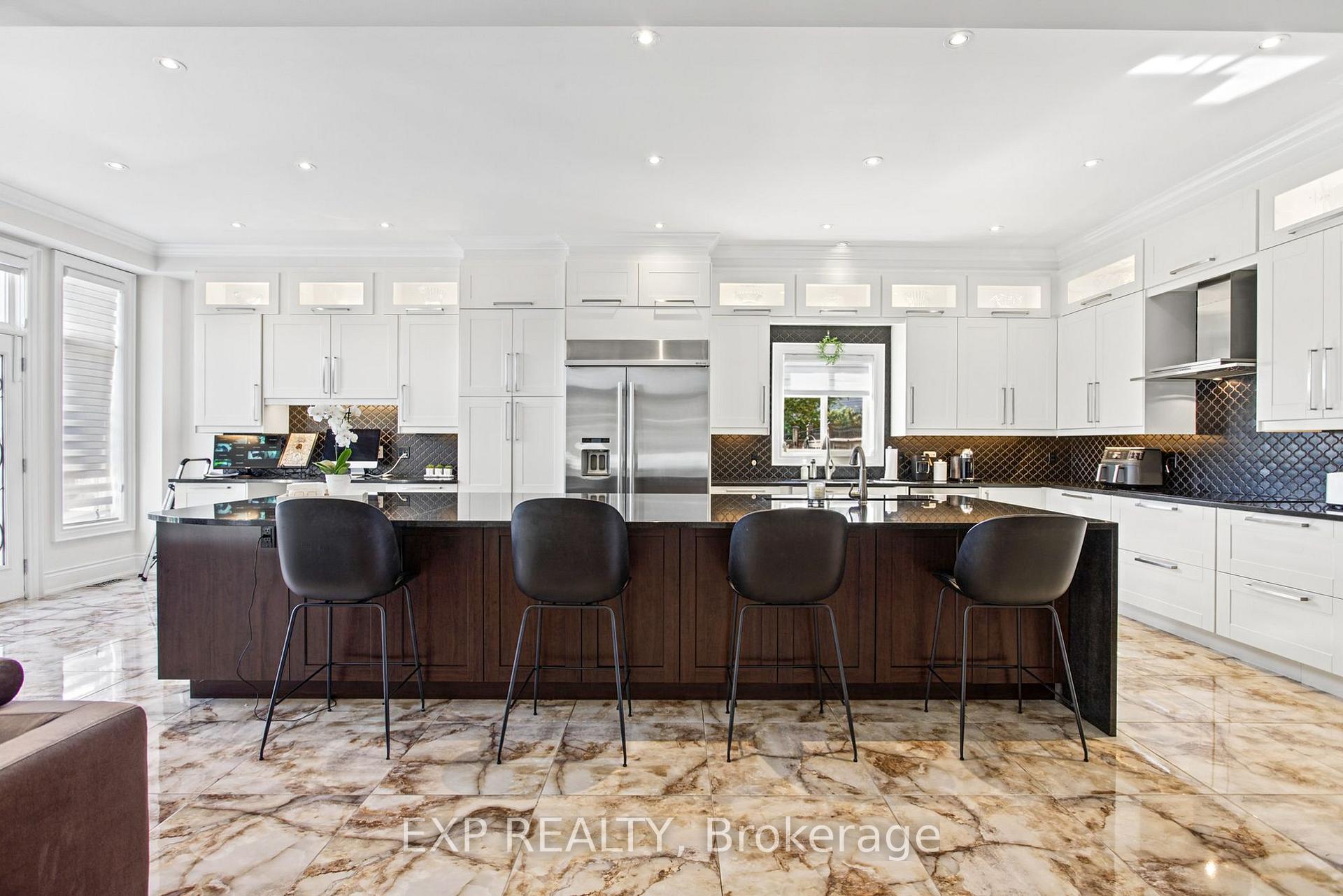 Photo 13 of 4 Playfair Court, Hamilton, Meadowlands — HOMEH
