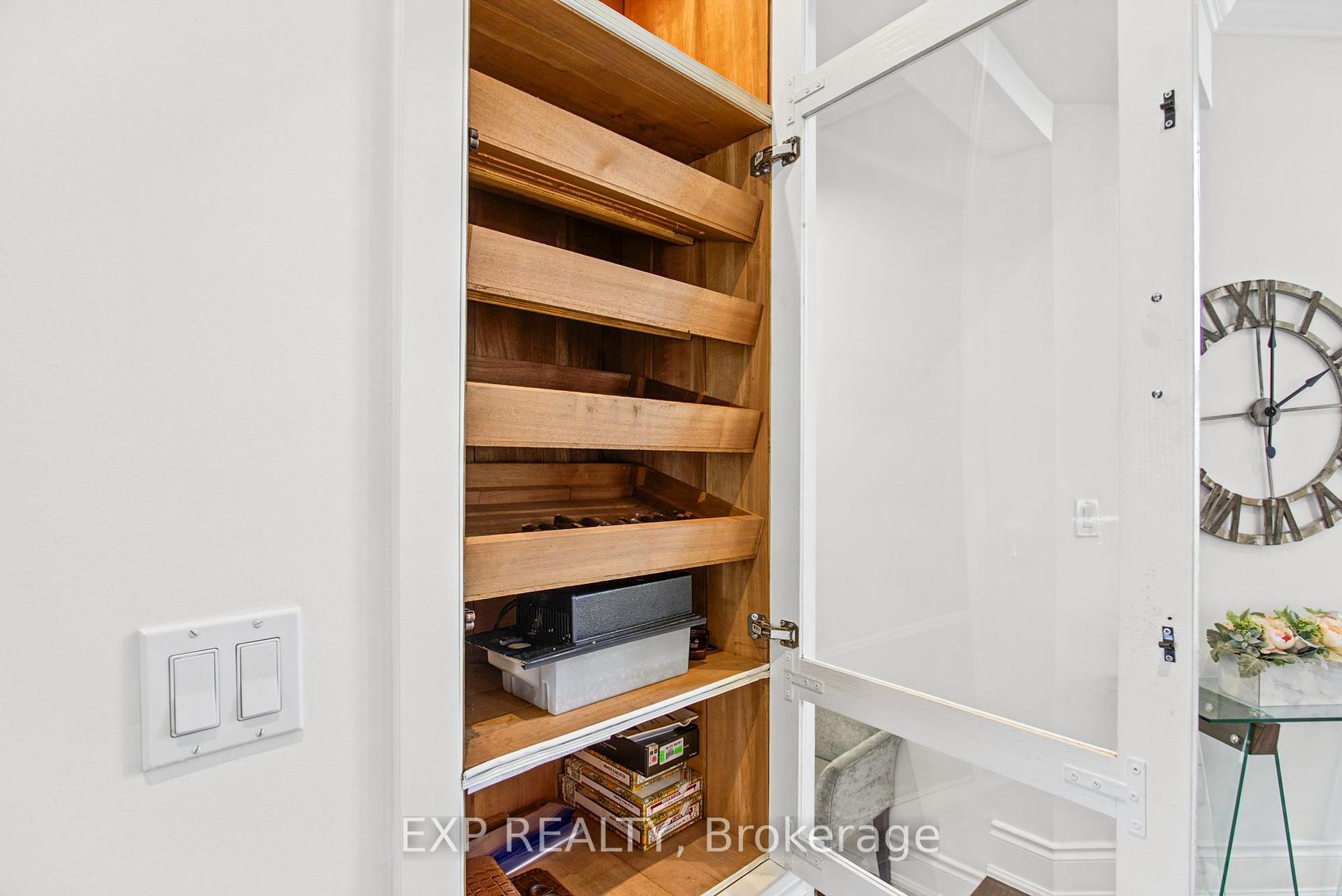 Photo 17 of 4 Playfair Court, Hamilton, Meadowlands — HOMEH
