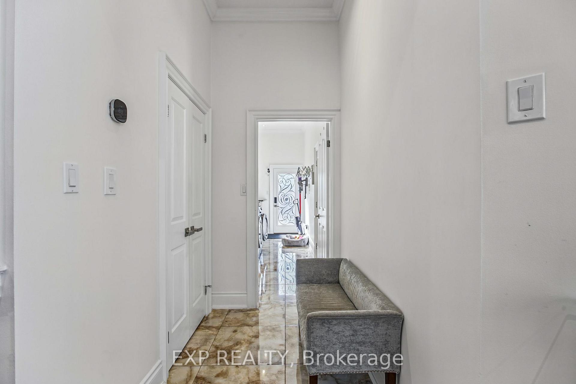Photo 18 of 4 Playfair Court, Hamilton, Meadowlands — HOMEH