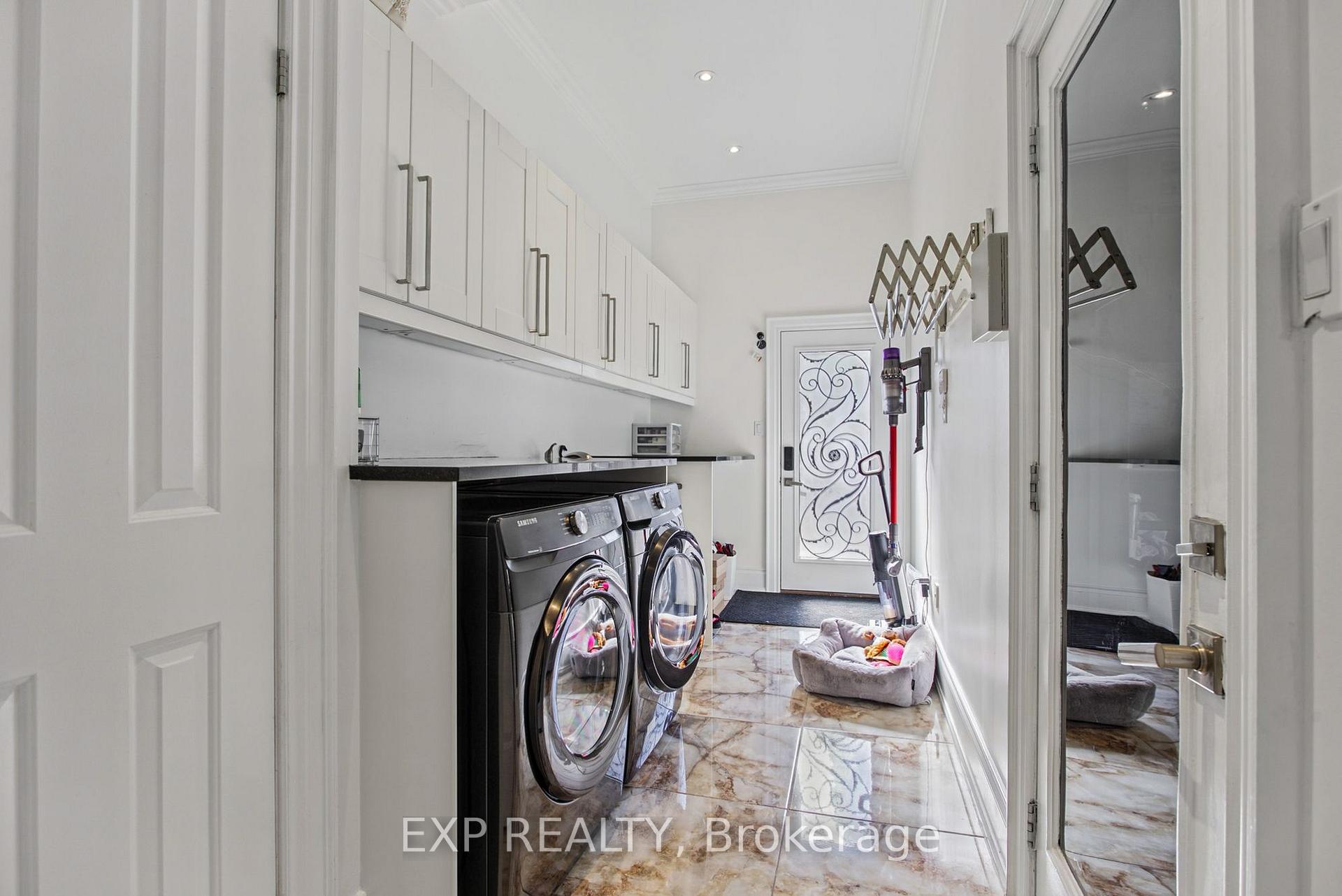 Photo 19 of 4 Playfair Court, Hamilton, Meadowlands — HOMEH