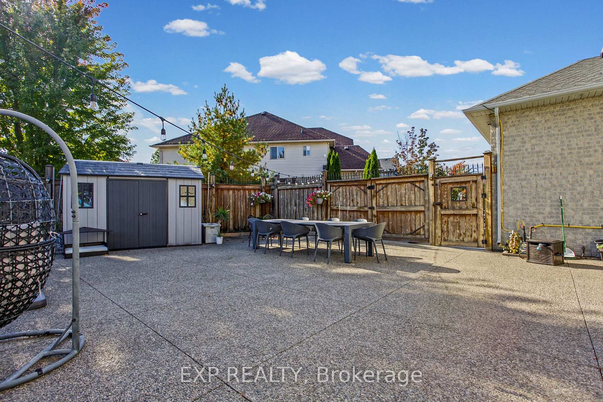 Photo 46 of 4 Playfair Court, Hamilton, Meadowlands — HOMEH