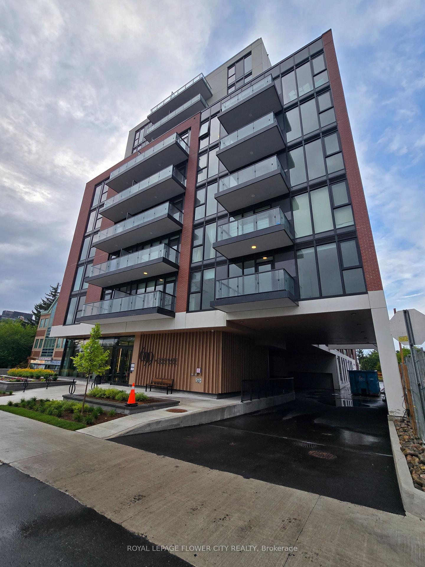 Photo of Unit 509, 699 Sheppard Avenue