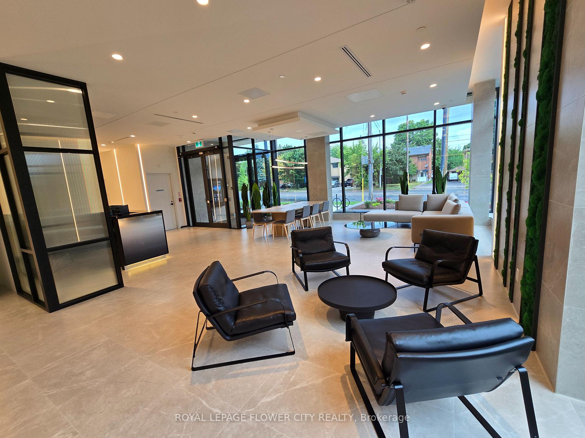Photo 4 of Unit 509, 699 Sheppard Avenue, North York, Bayview Village — HOMEH