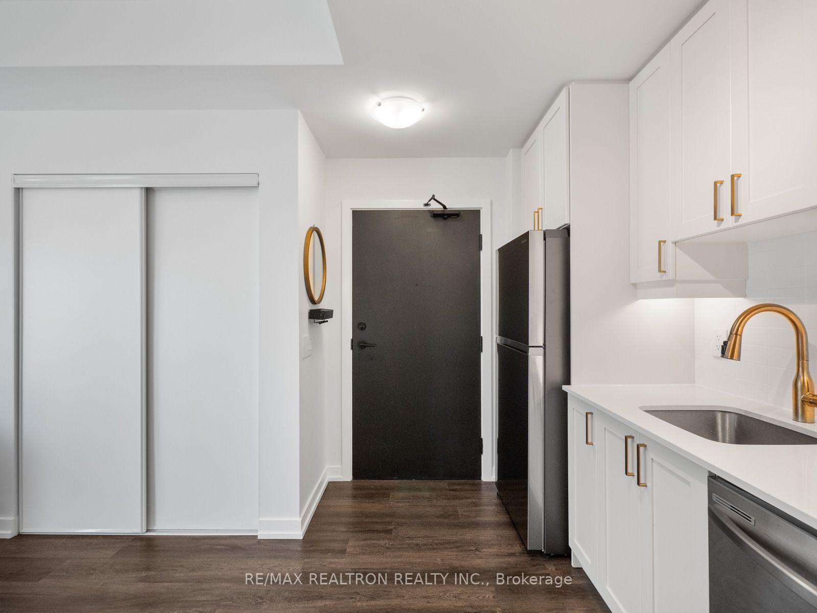 Photo 4 of Unit 612, 1480 Bayly Street, Pickering, Bay Ridges — HOMEH