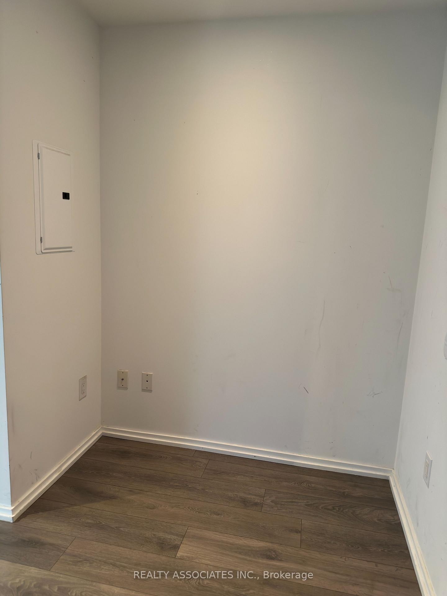 Photo 12 of Unit 2011, 45 Charles Street E, Toronto, Church-Yonge Corridor — HOMEH