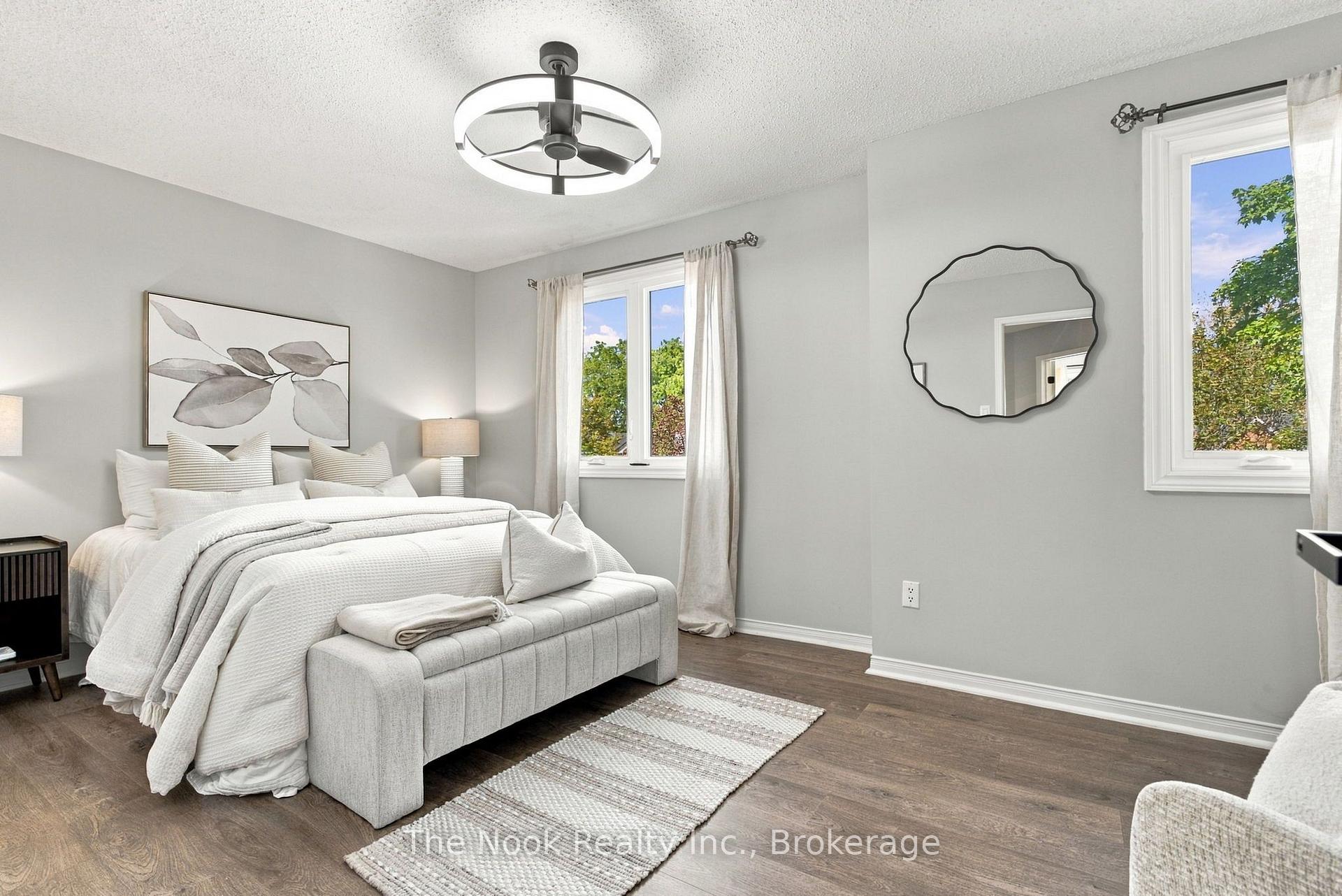 Photo 20 of 38 Galbraith Court, Clarington, Bowmanville — HOMEH