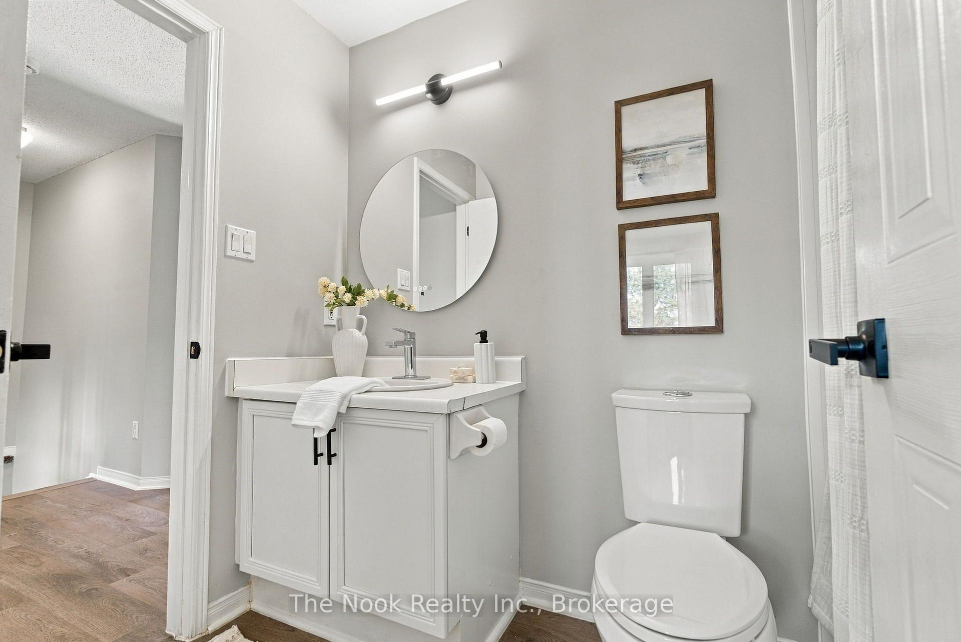 Photo 23 of 38 Galbraith Court, Clarington, Bowmanville — HOMEH