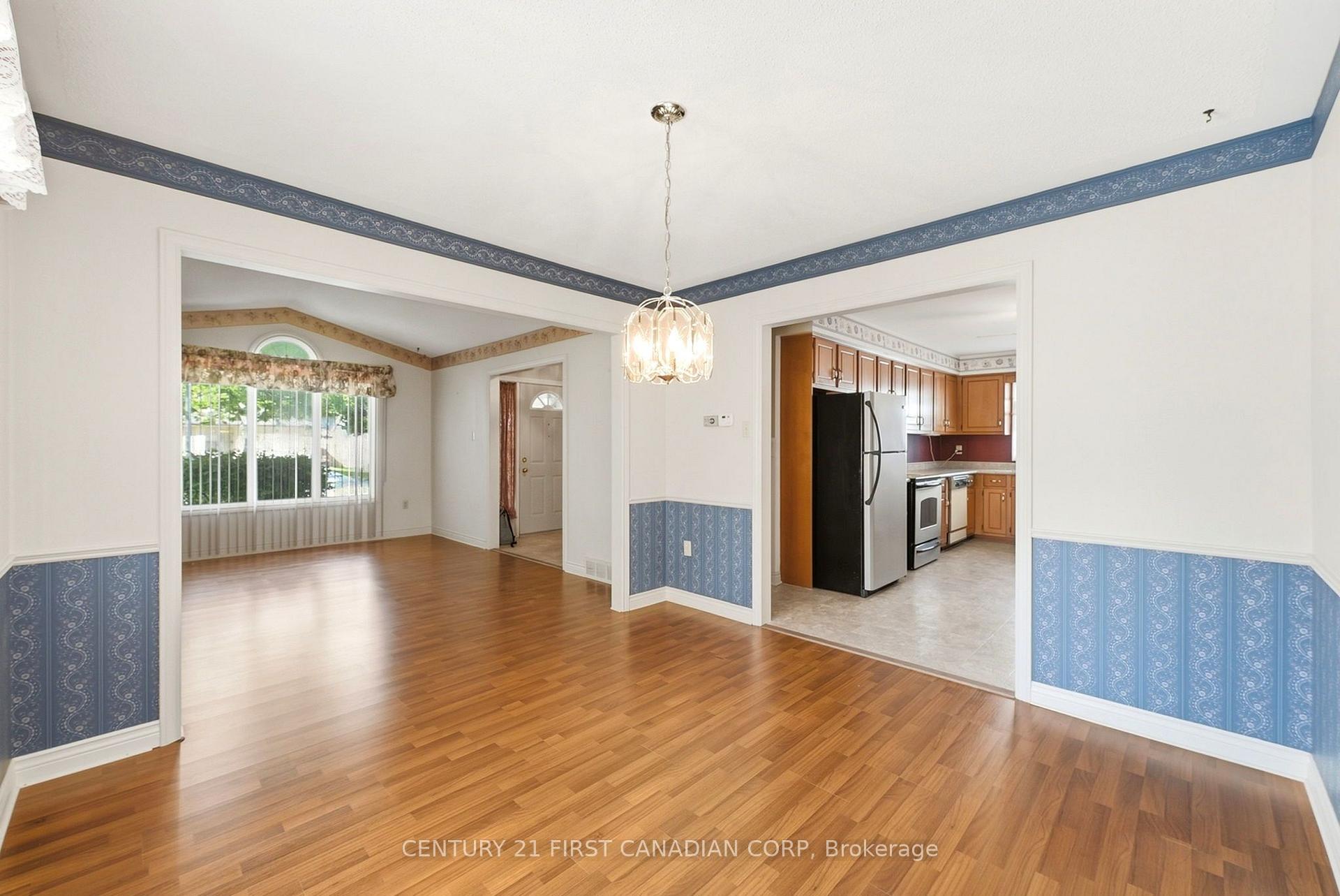 Photo 7 of 30 Bonaventure Drive, London, East I — HOMEH