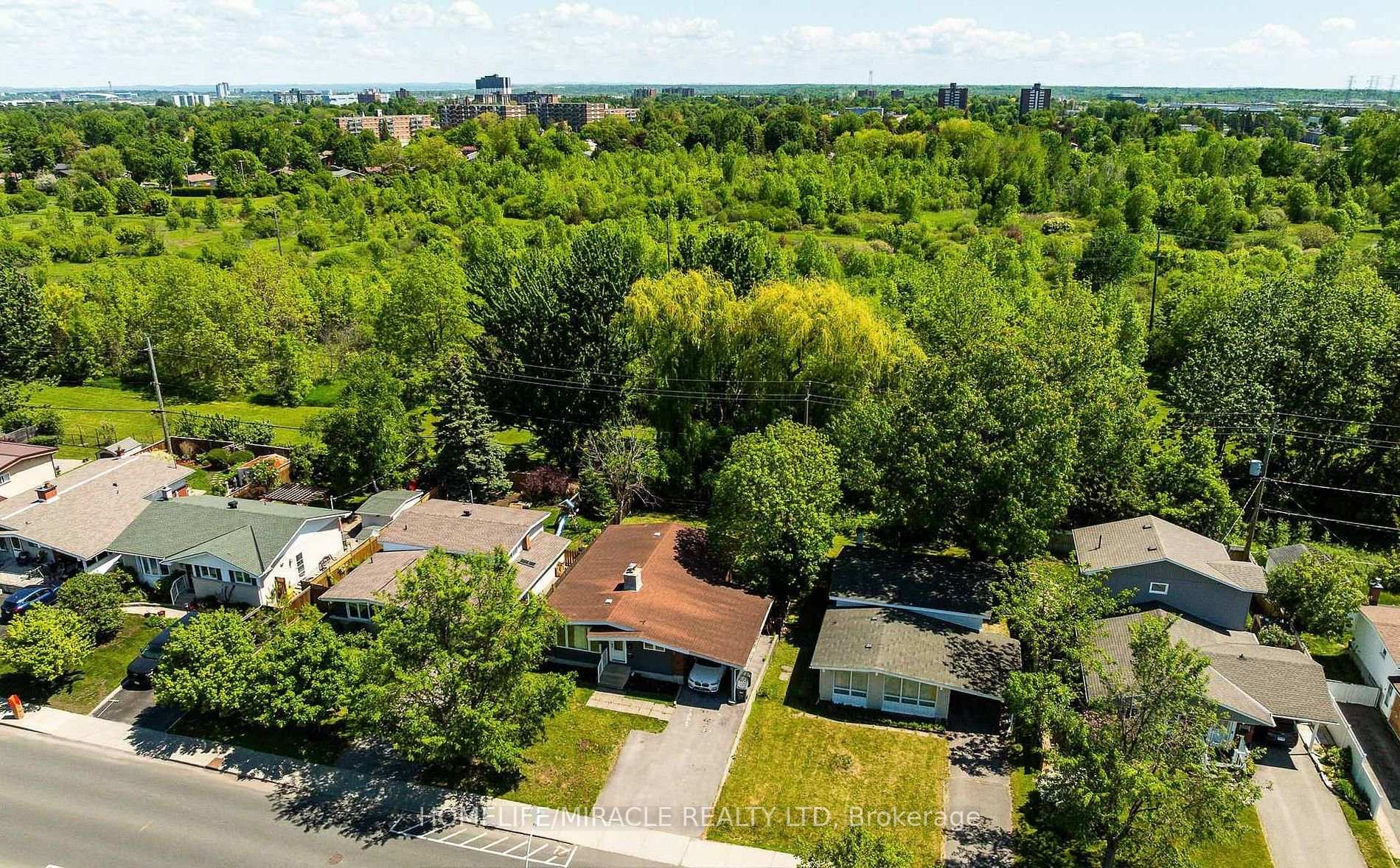Photo 6 of 2329 Ryder Street, Ottawa, Guildwood Estates - Urbandale Acres — HOMEH