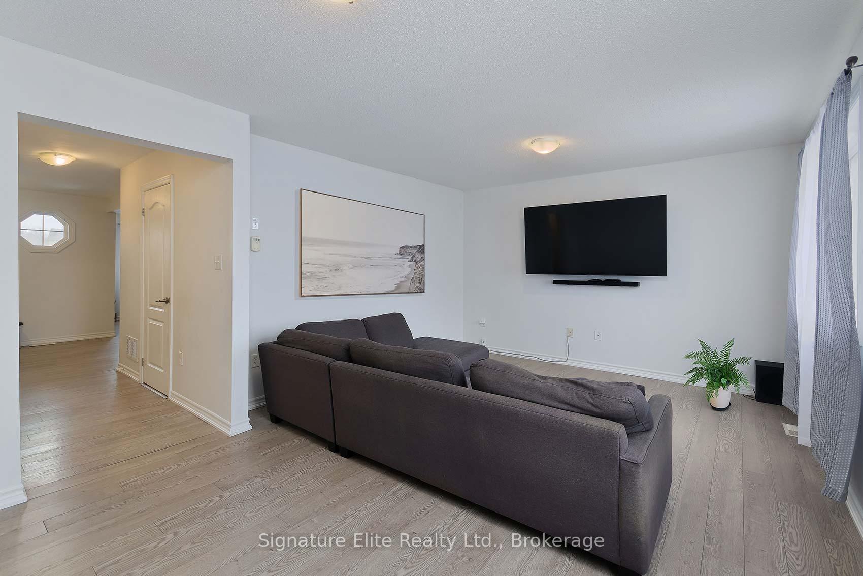 Photo 9 of Unit 7, 57 Ferndale Drive S, Barrie, Ardagh — HOMEH
