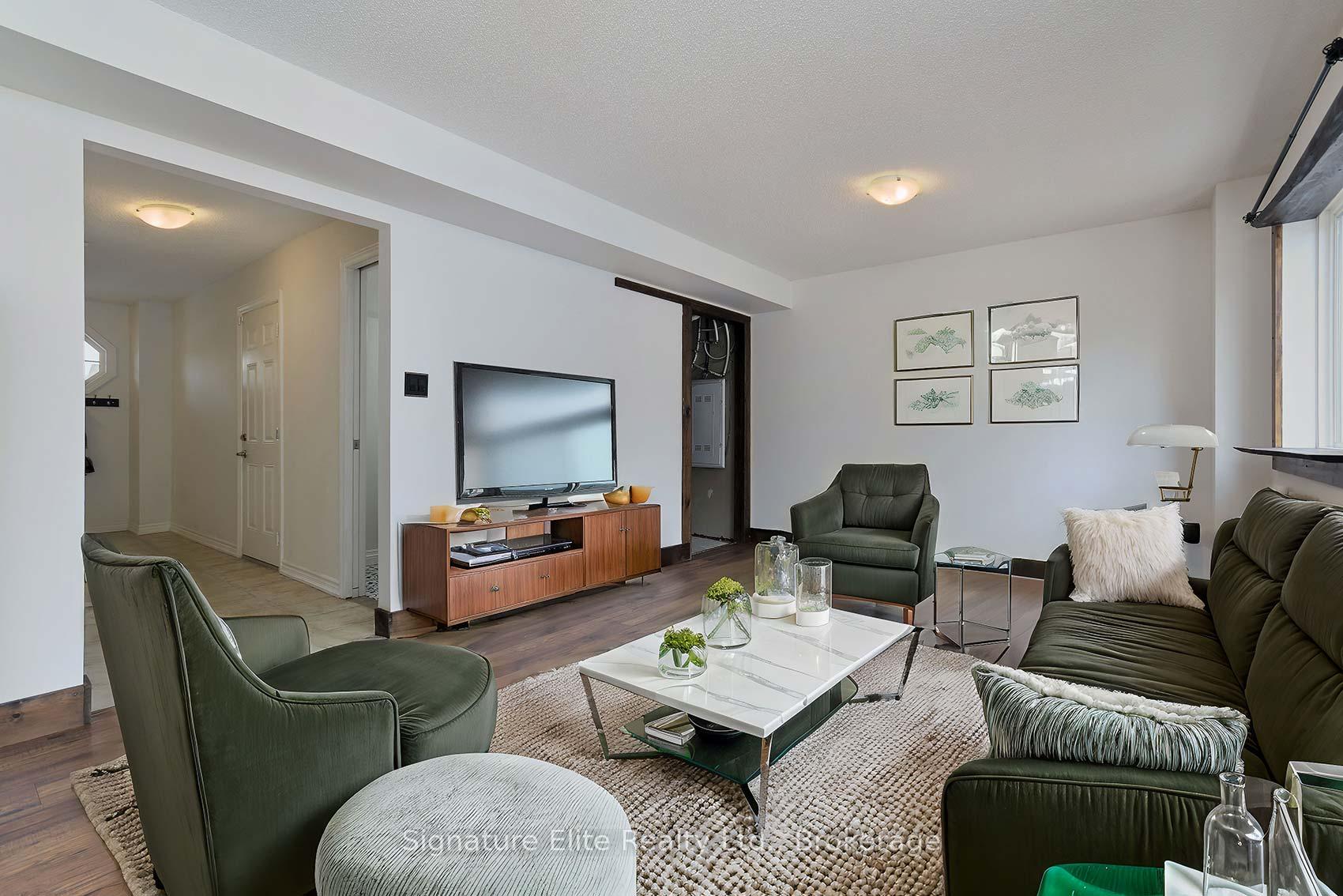 Photo 28 of Unit 7, 57 Ferndale Drive S, Barrie, Ardagh — HOMEH