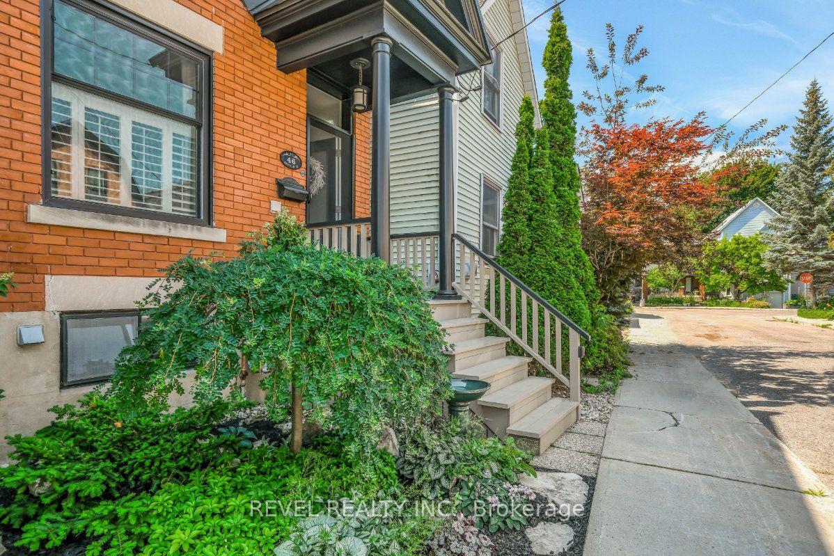 Photo 2 of 46 Newton Street, Ottawa, Glebe — HOMEH