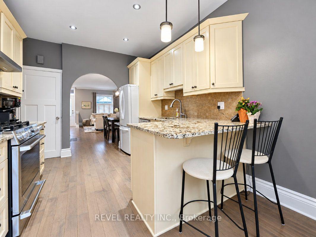 Photo 11 of 46 Newton Street, Ottawa, Glebe — HOMEH