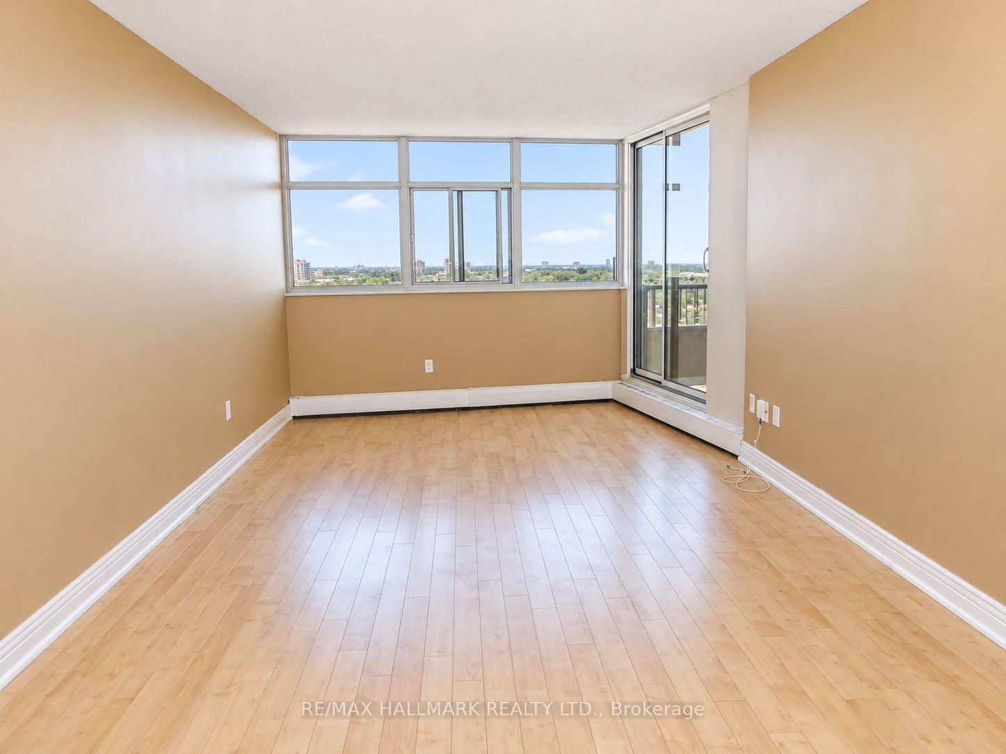 Photo 4 of Unit PH10, 2050 Bridletown Circle, Scarborough, L'Amoreaux — HOMEH