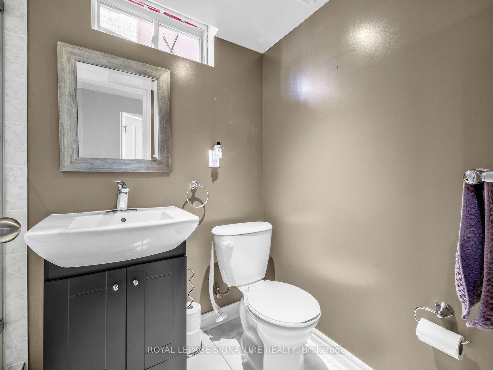 Photo 20 of 27 Shapland Crescent, Ajax, Northeast Ajax — HOMEH